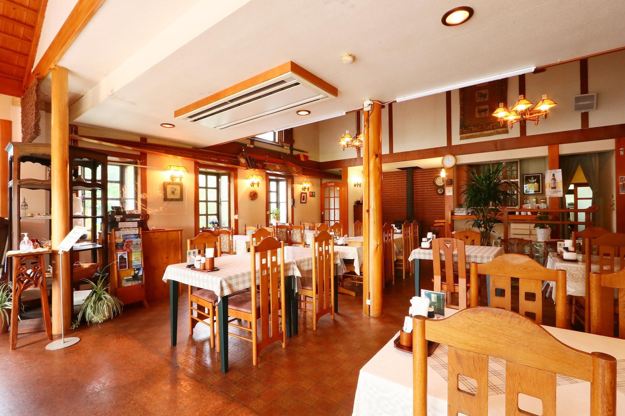 Hotel Restaurant Yesterday