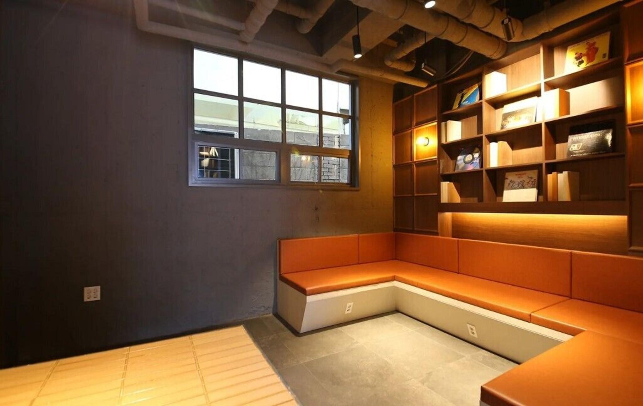 Jeju Slim Hotel