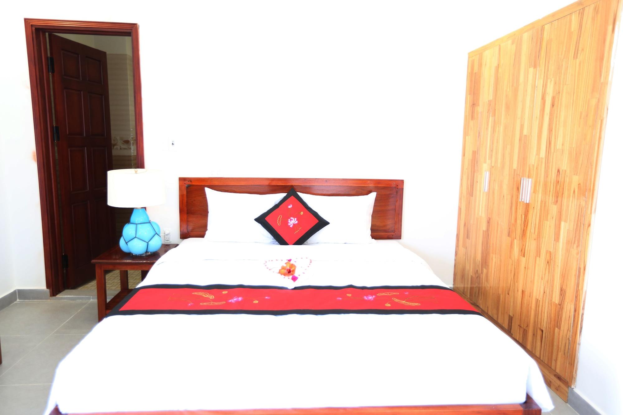 Phu Hung Thinh Villa