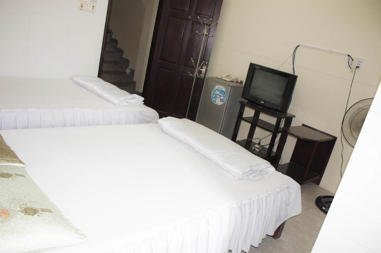 Hung Binh Hotel