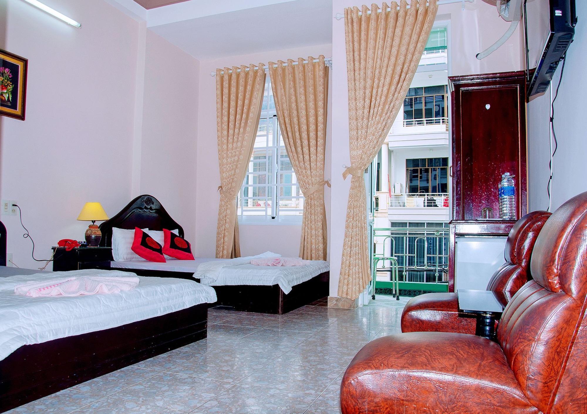 Hoang Ha Hotel