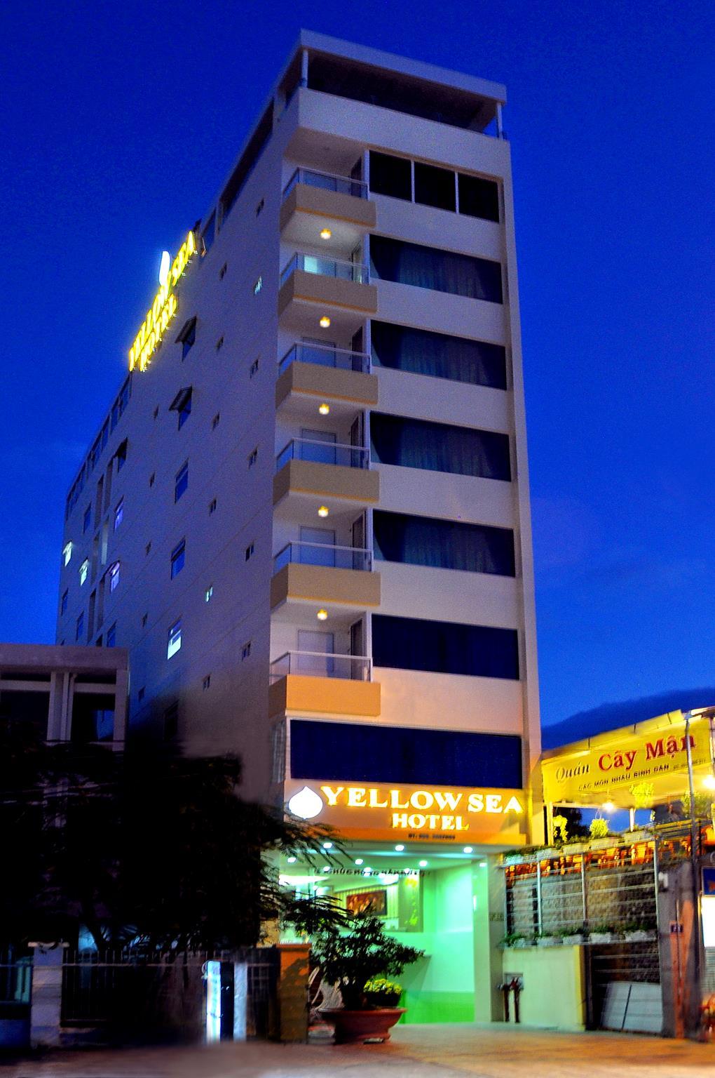 Yellow Sea Hotel - photo