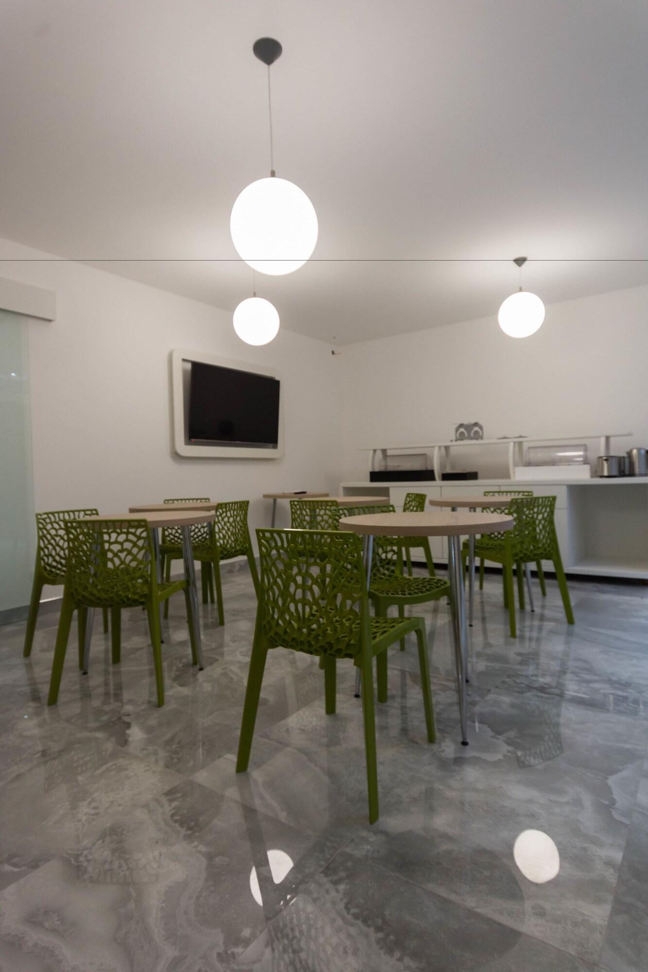 Aether Suites Tropea