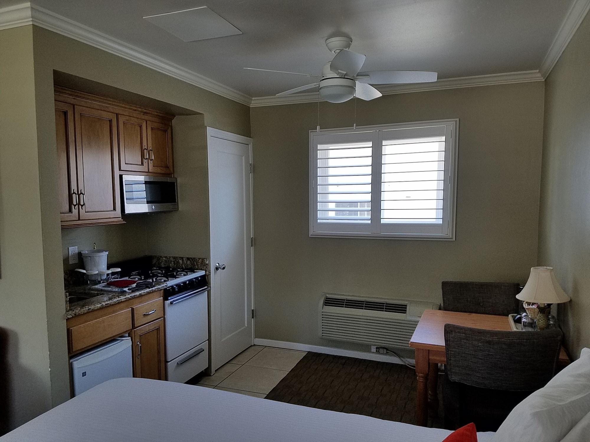 Marina Beach Motel by null