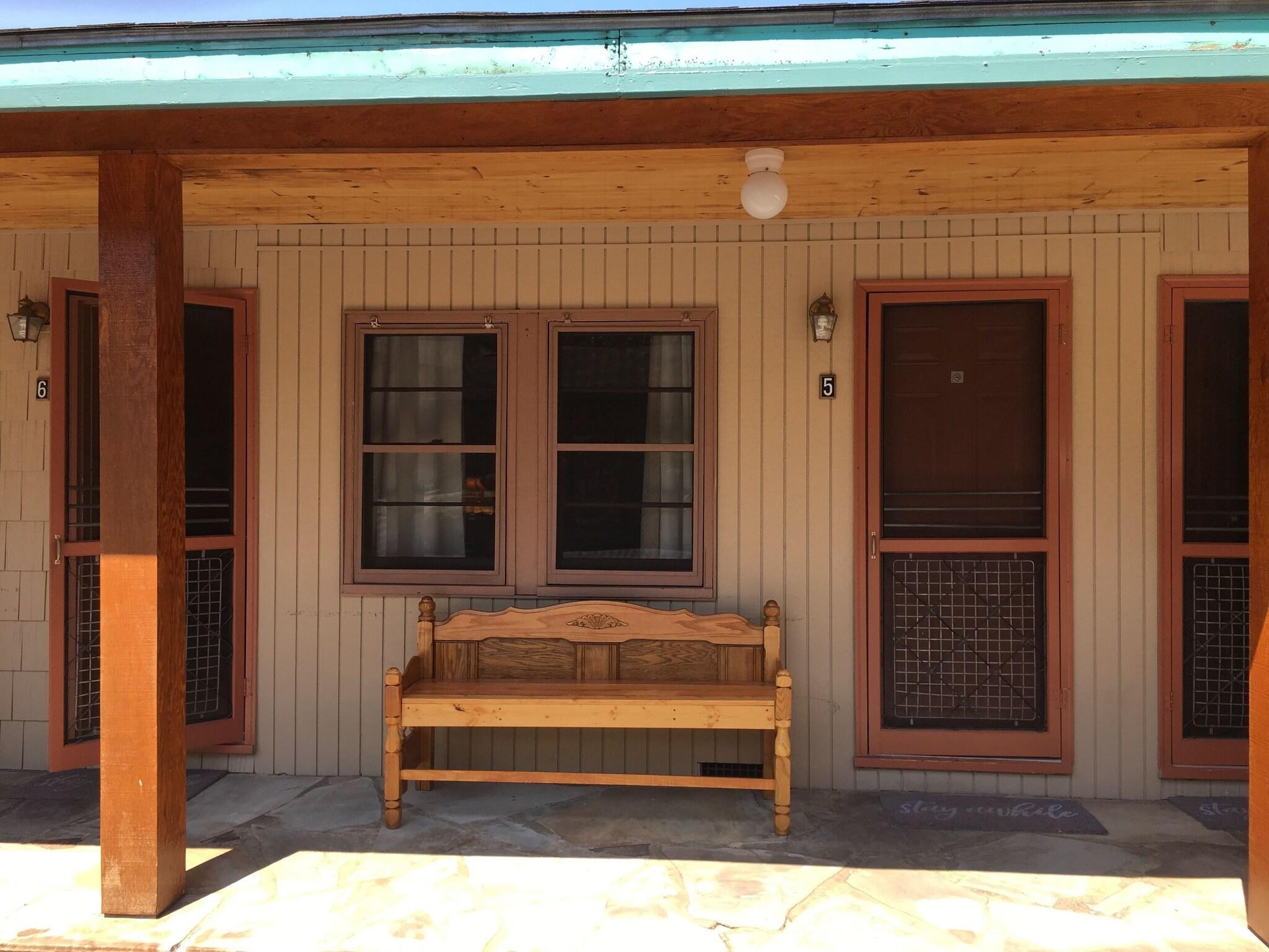 Marshall S Creek Rest Motel