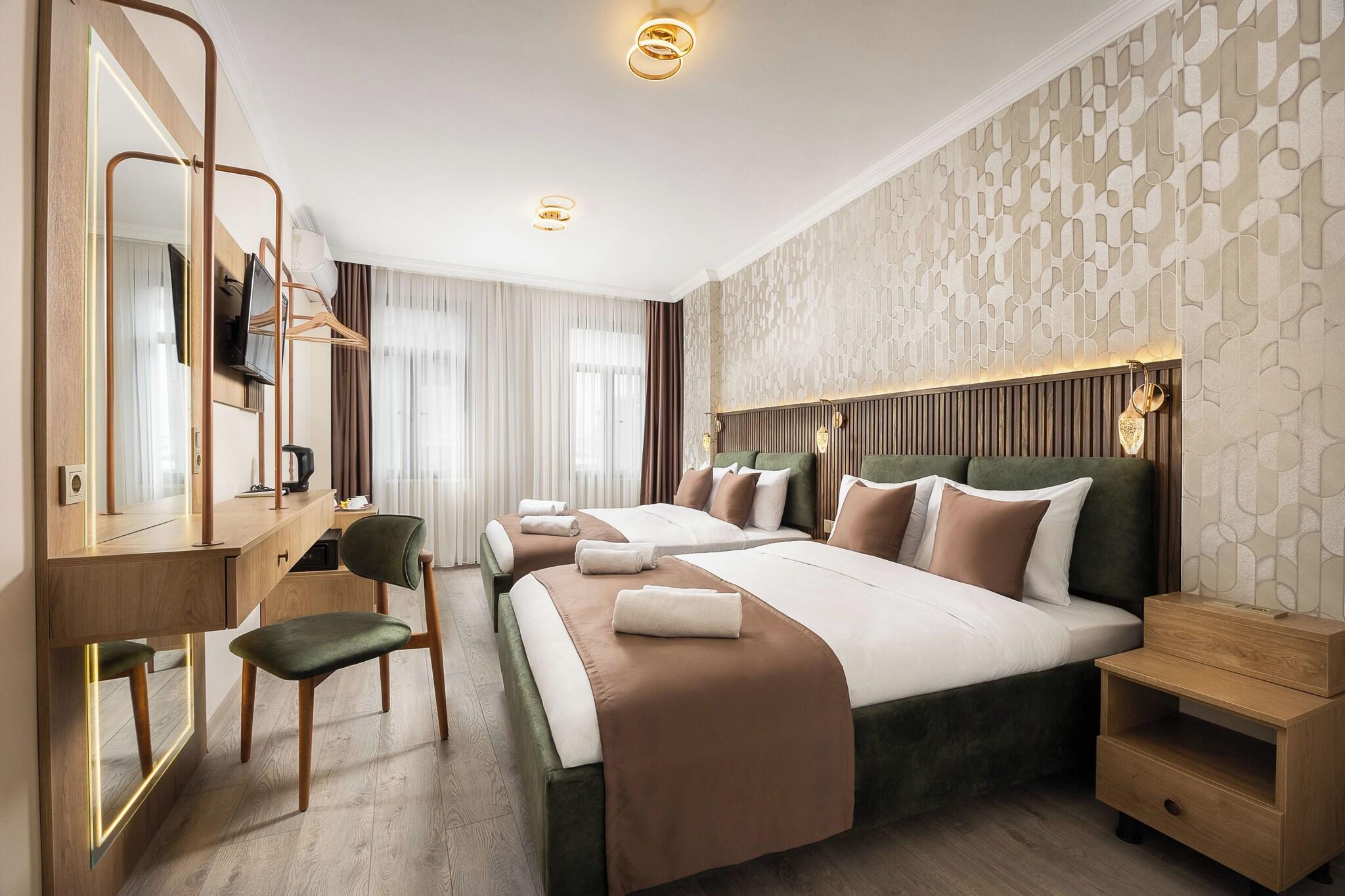 Peradise Hotel