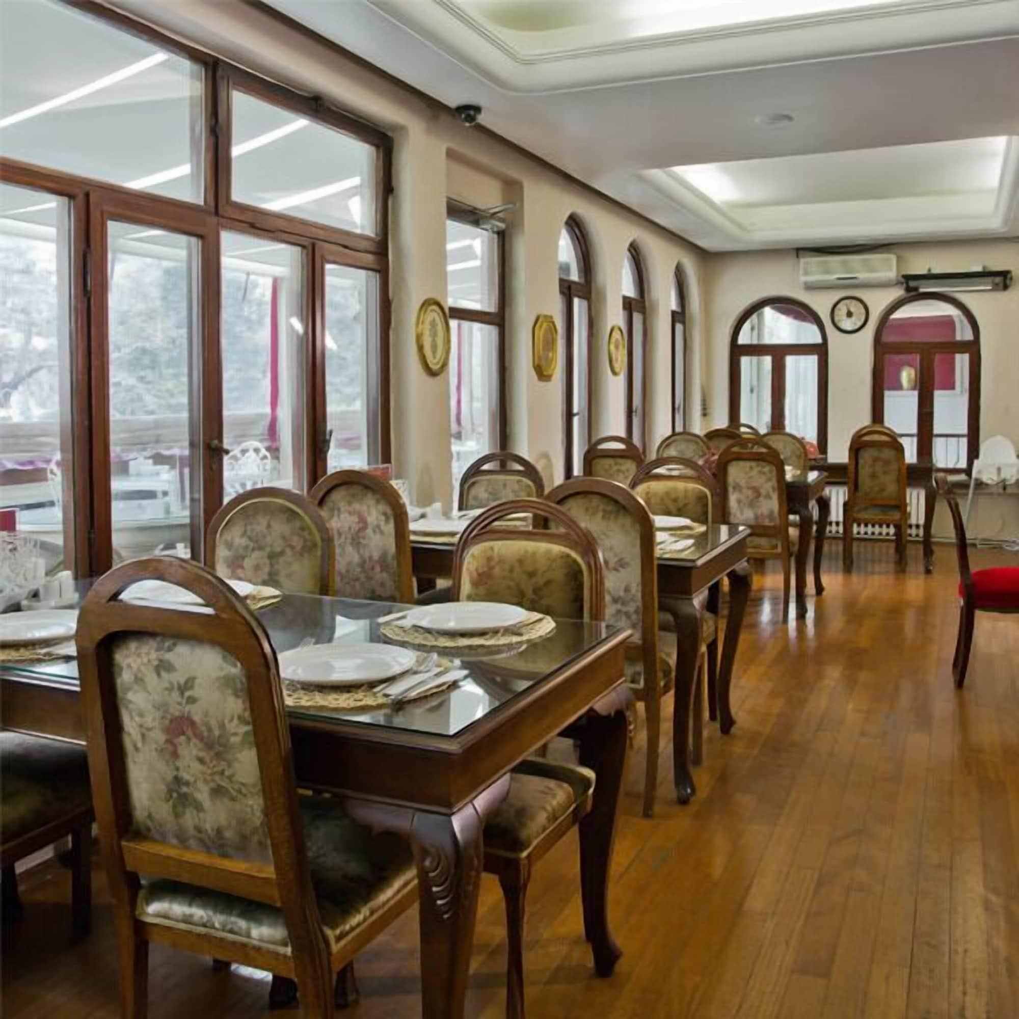 Villa Blanche Hotel
