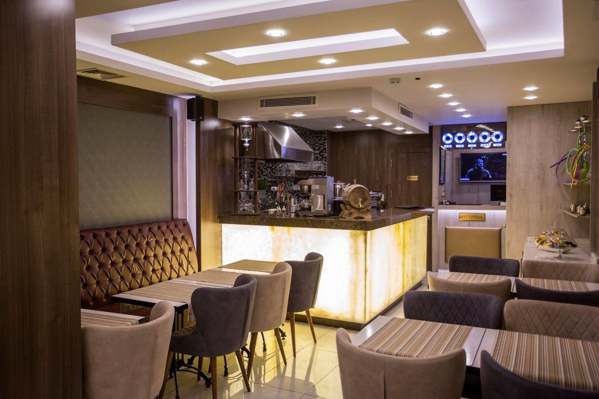 Bonne Sante Hotel