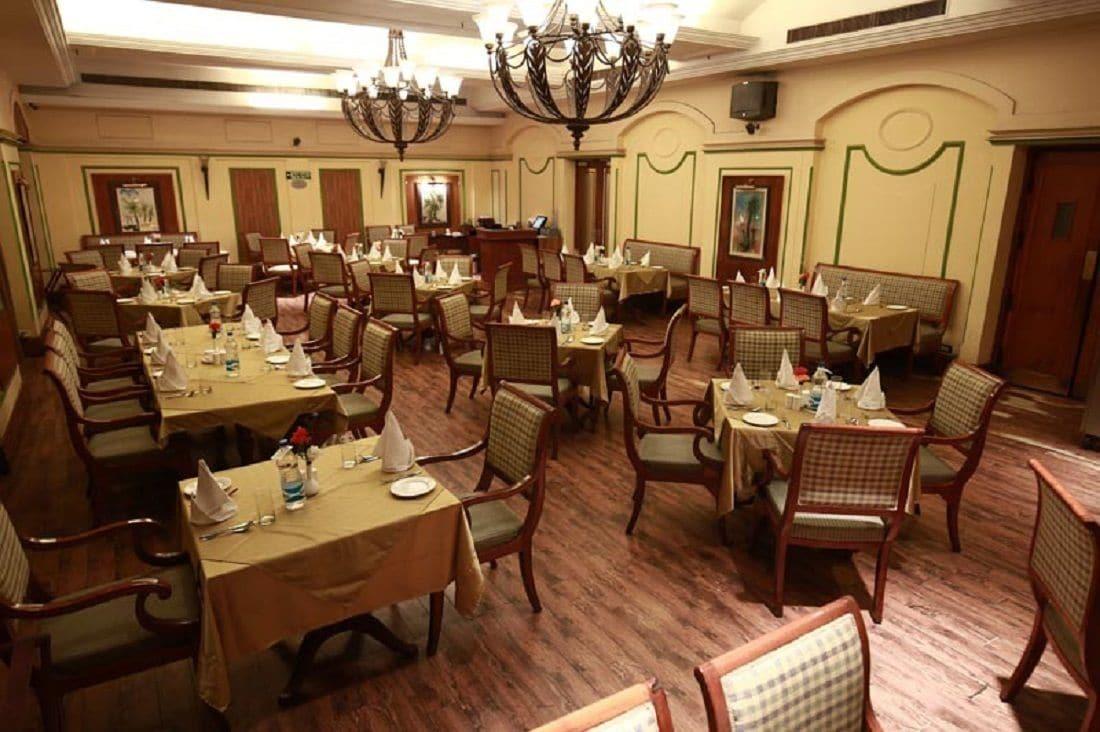 Dlf Club 4