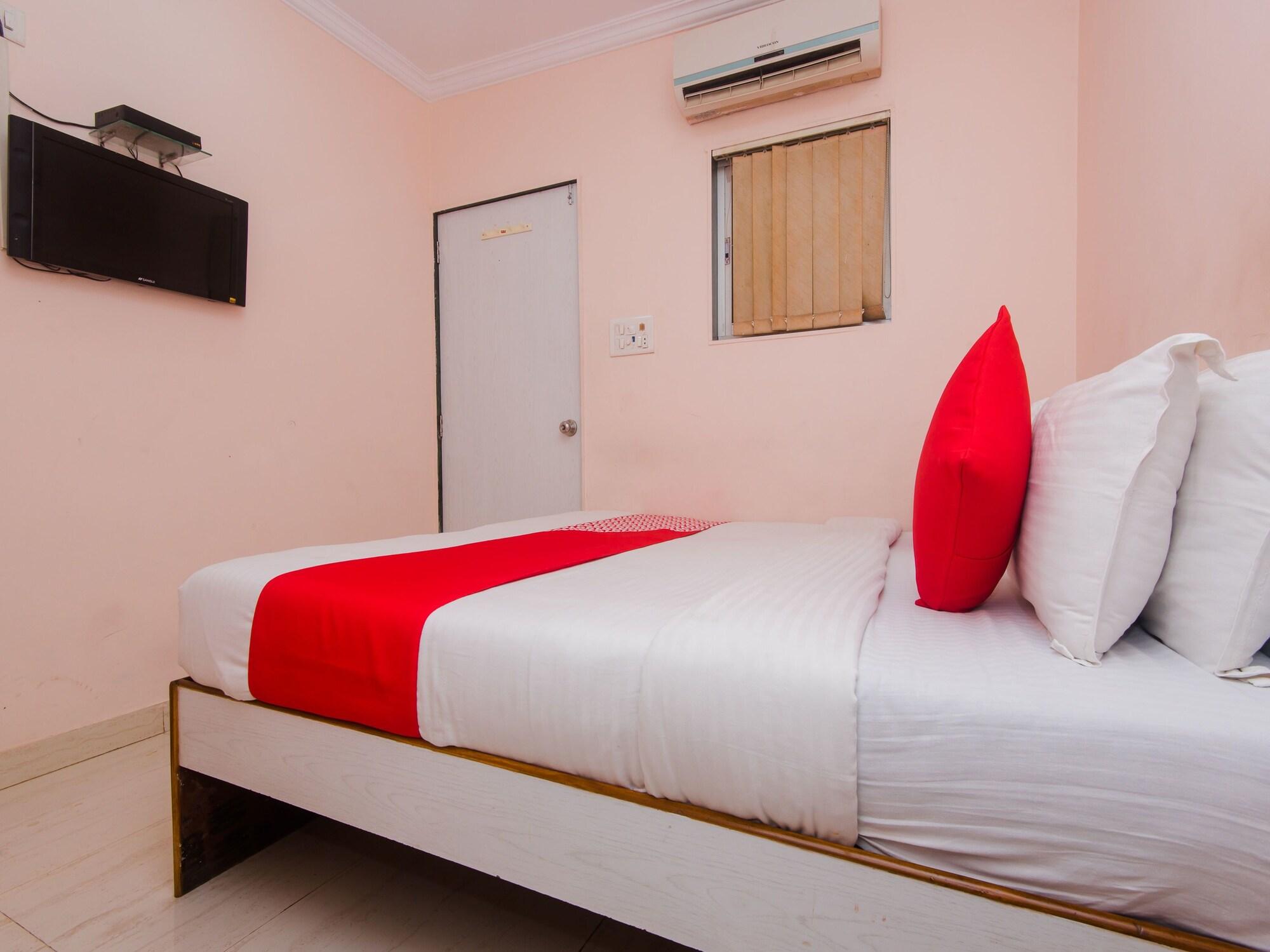 13471 Hotel Homestay