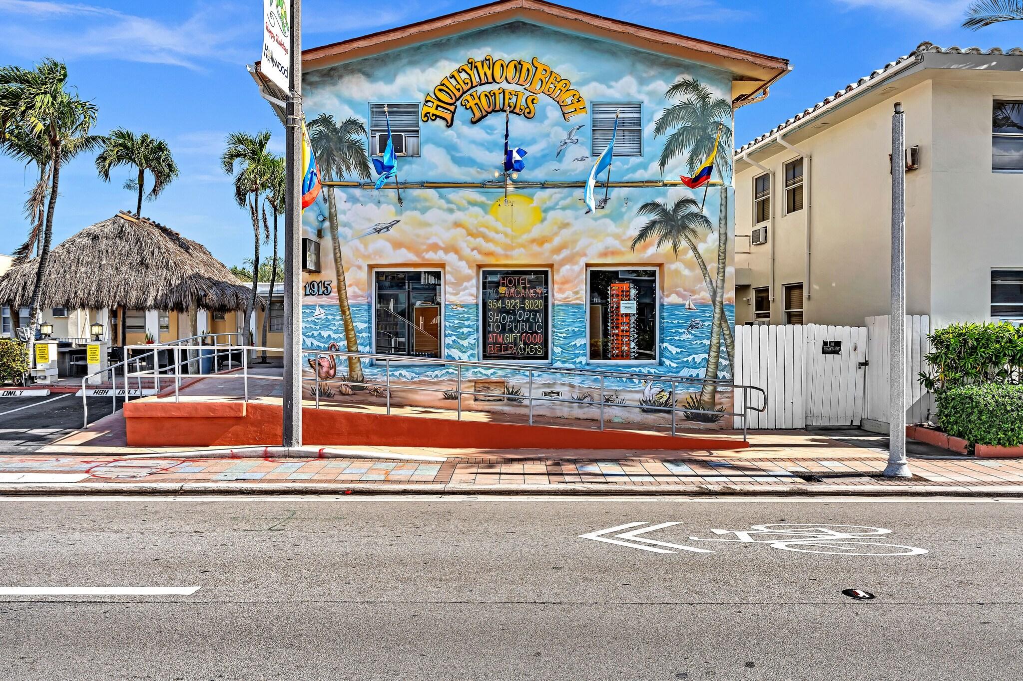 Hollywood Beach Blue Wave