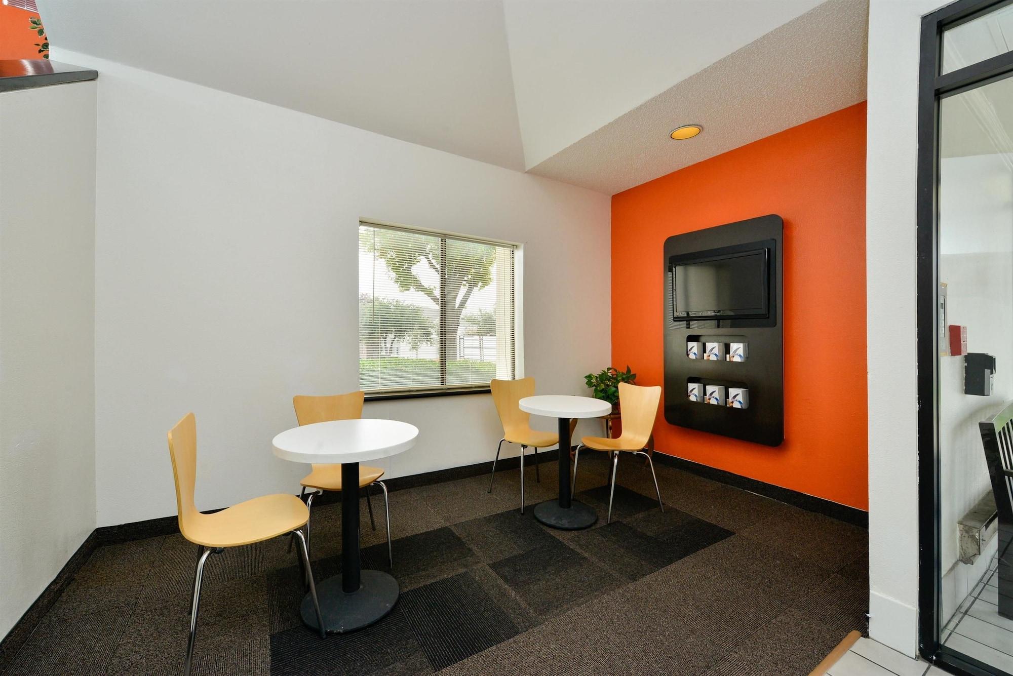 Motel 6 Plano Tx West Frisco