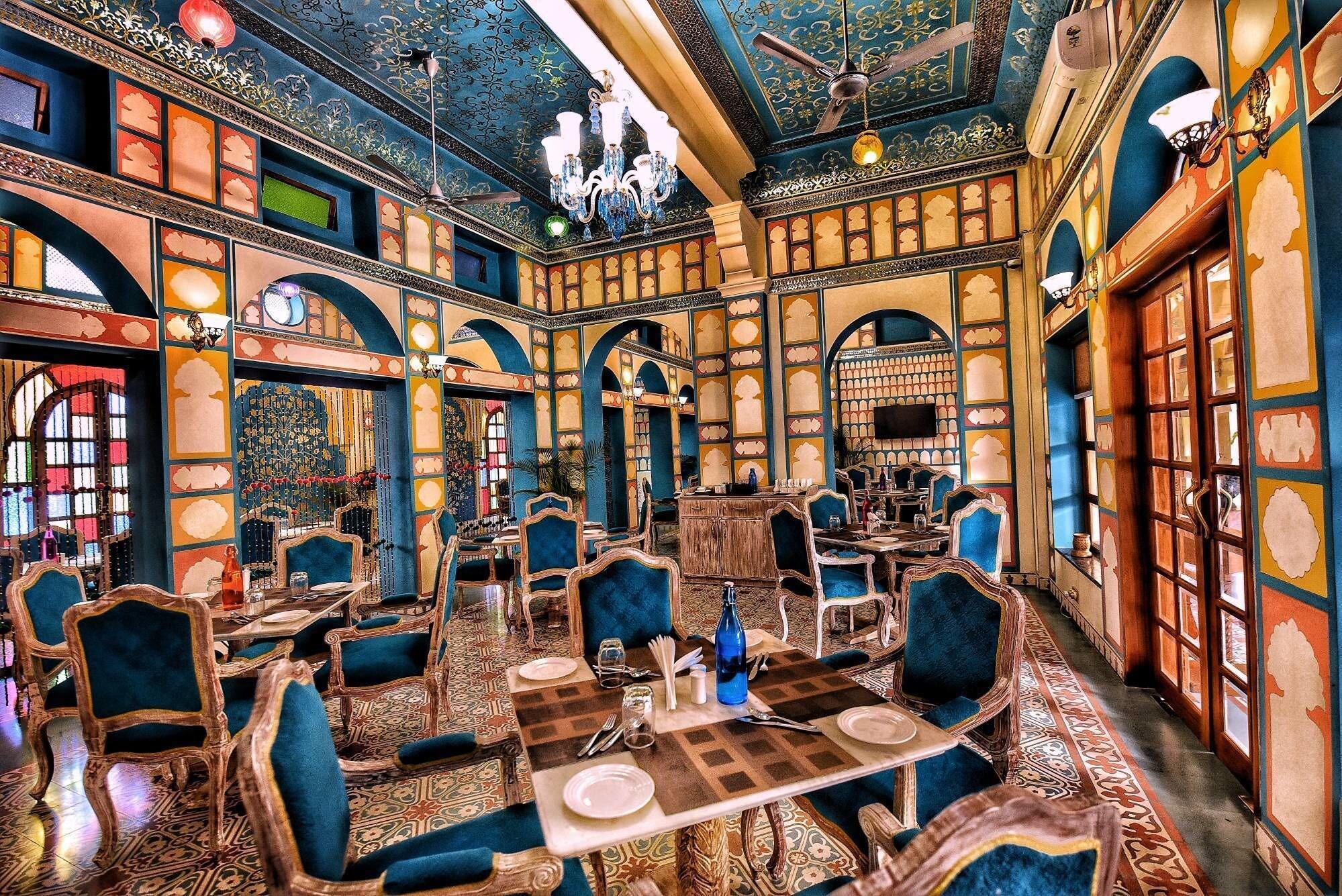 Nirbana Palace A Heritage Hotel