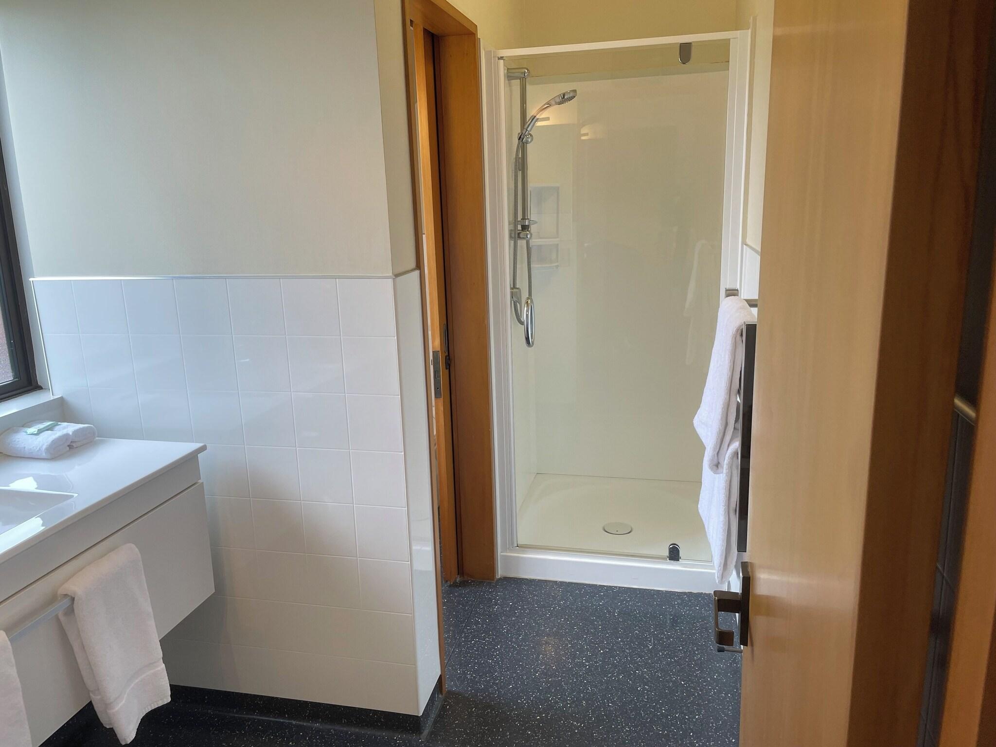 Allan Court Motel by null