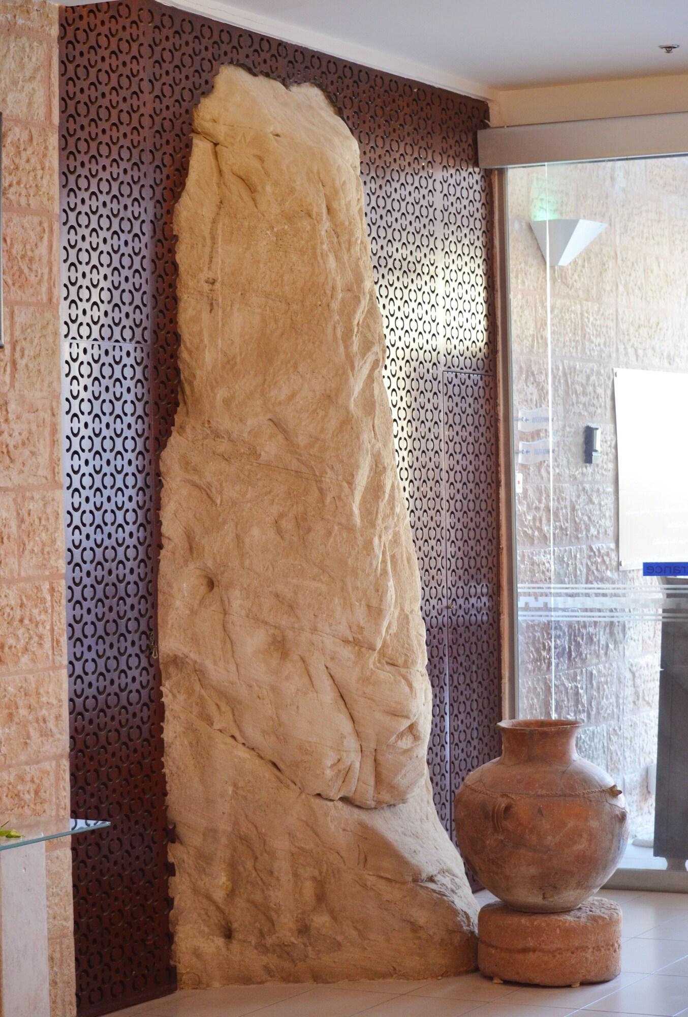 Petra Guest House