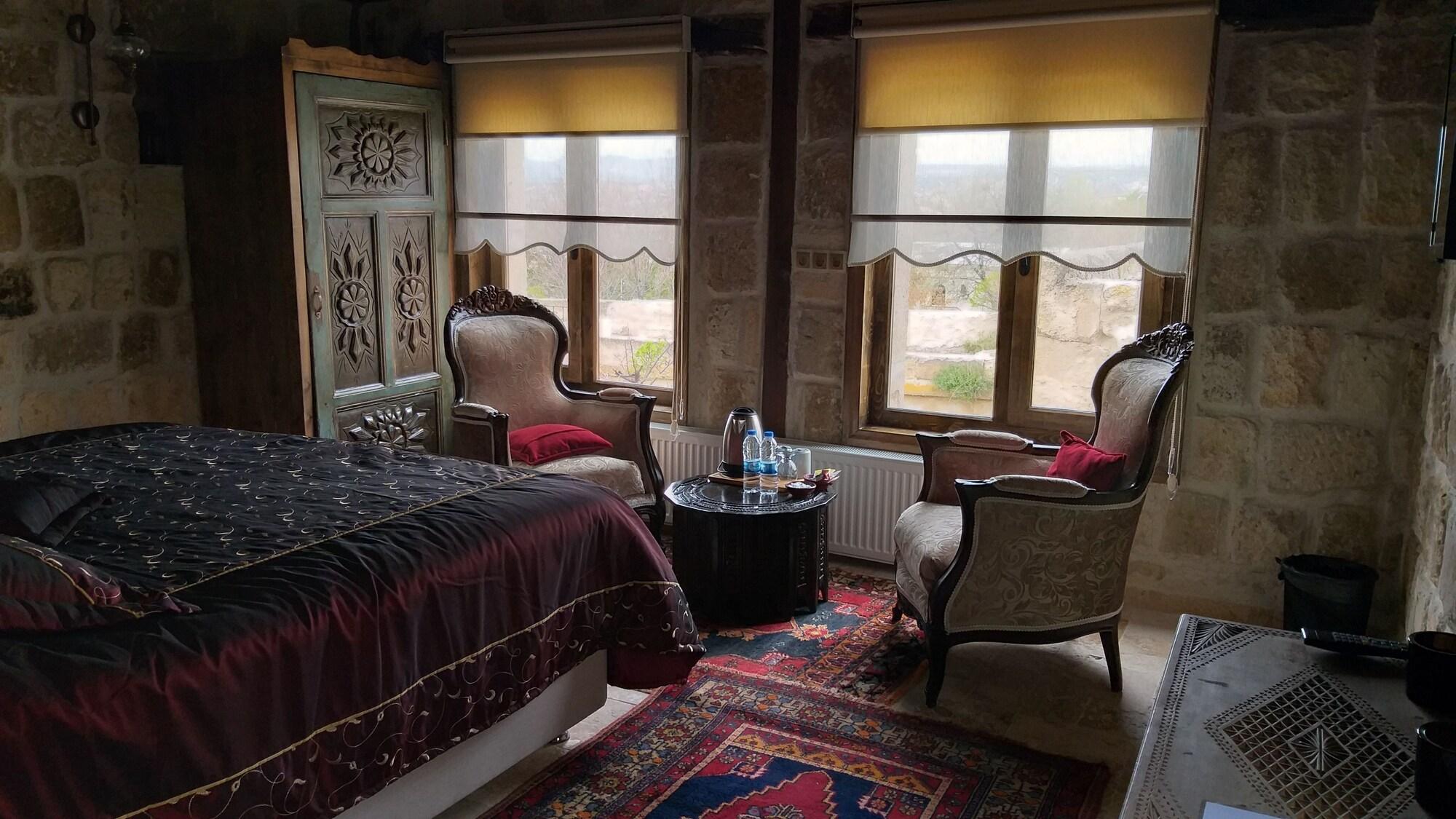 Assiana Cave House