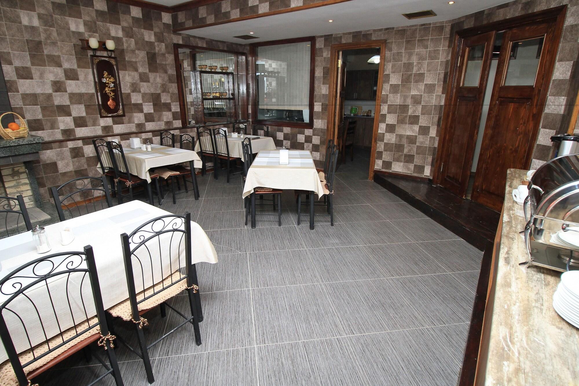 Tiflis House