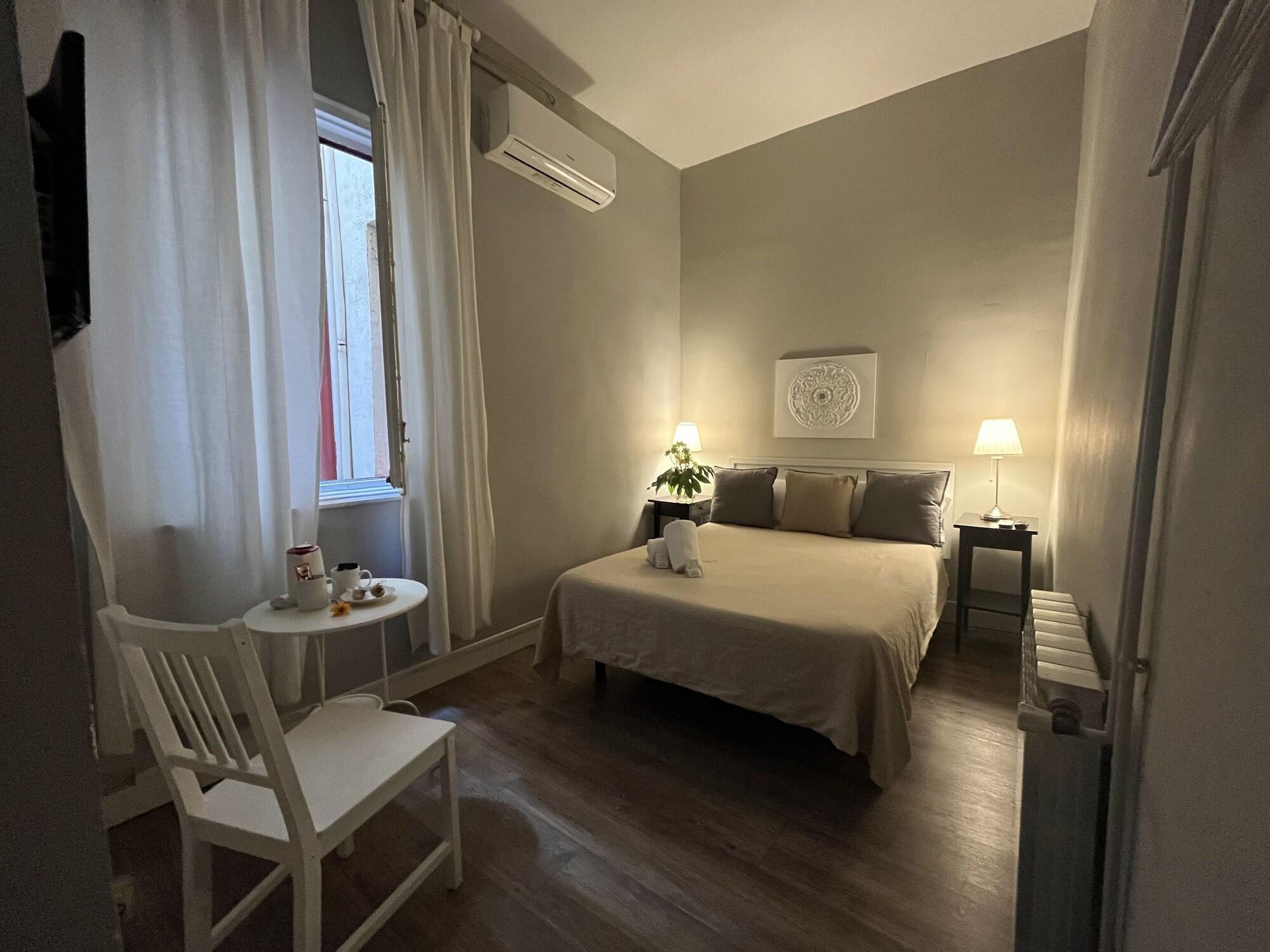 Hostal Madrid by null