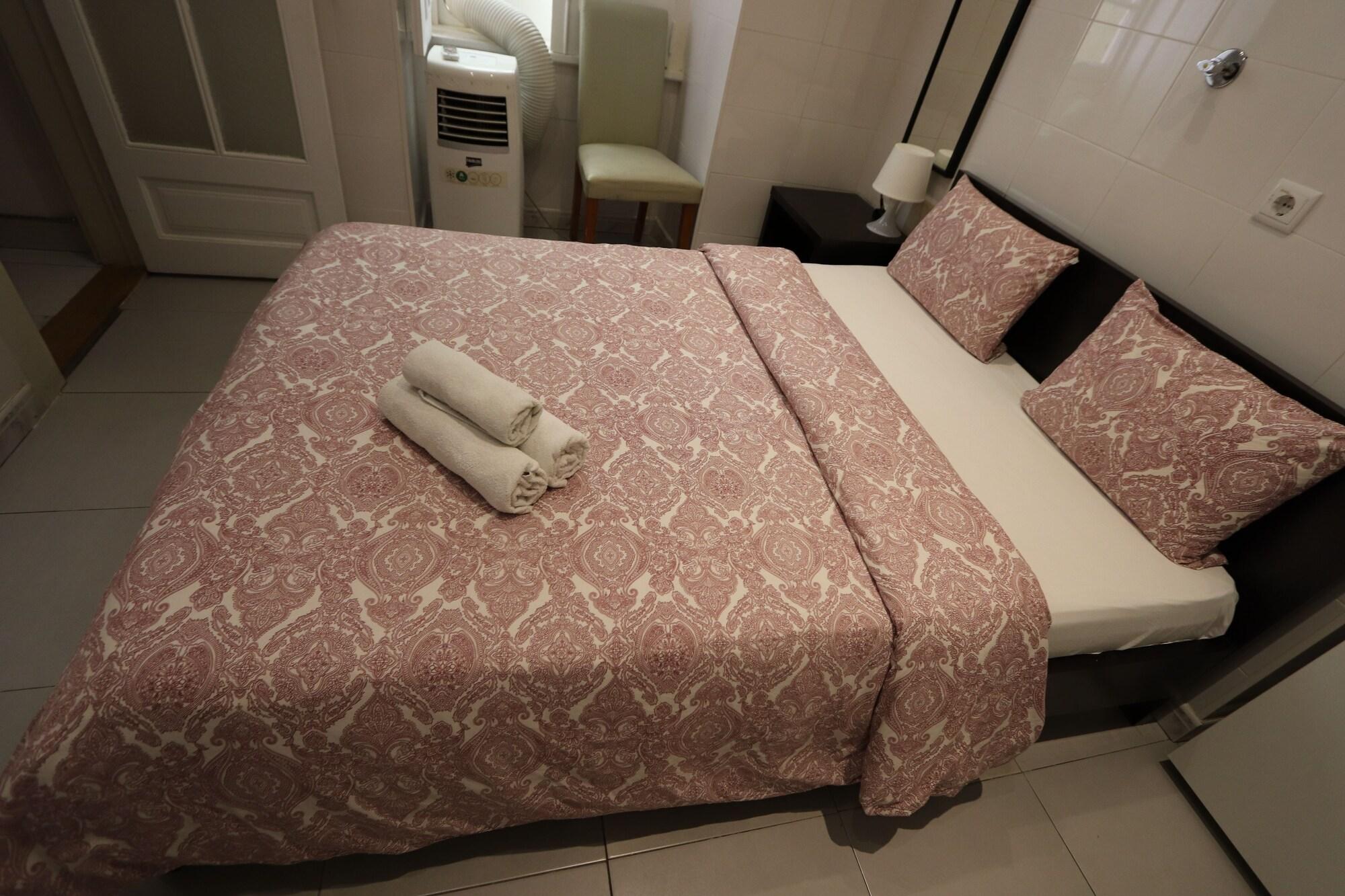 City Center Guest House Hostel