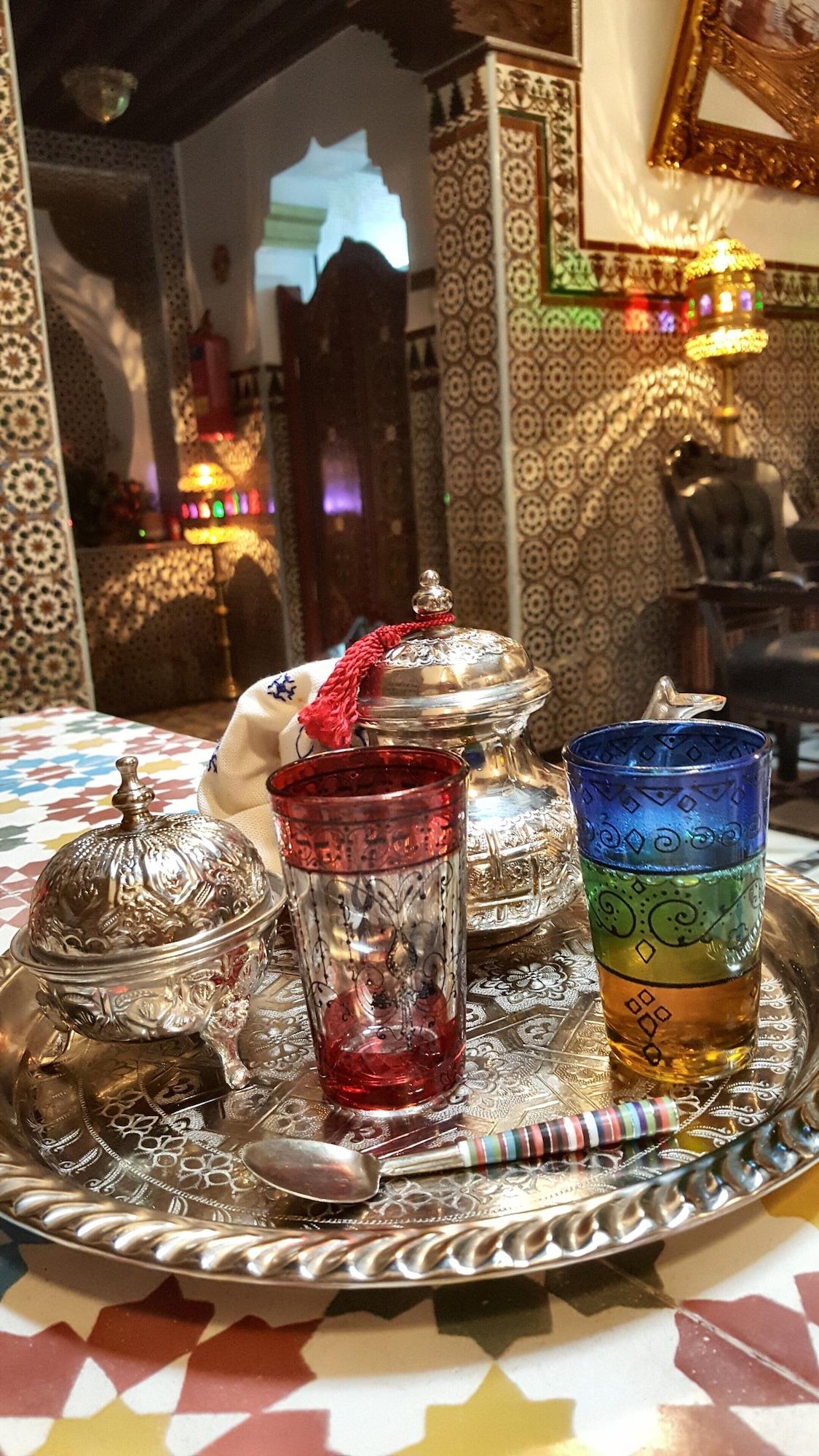 Hotel Riad Las Mil y una Noches Tetuan by null