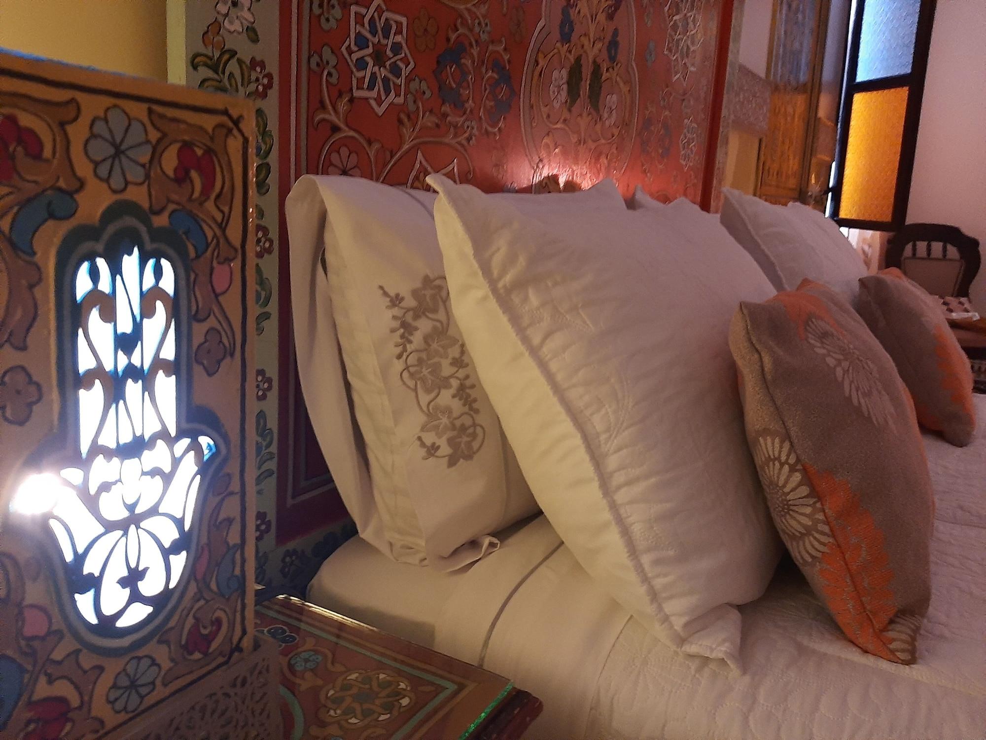 Hotel Riad Las Mil y una Noches Tetuan by null
