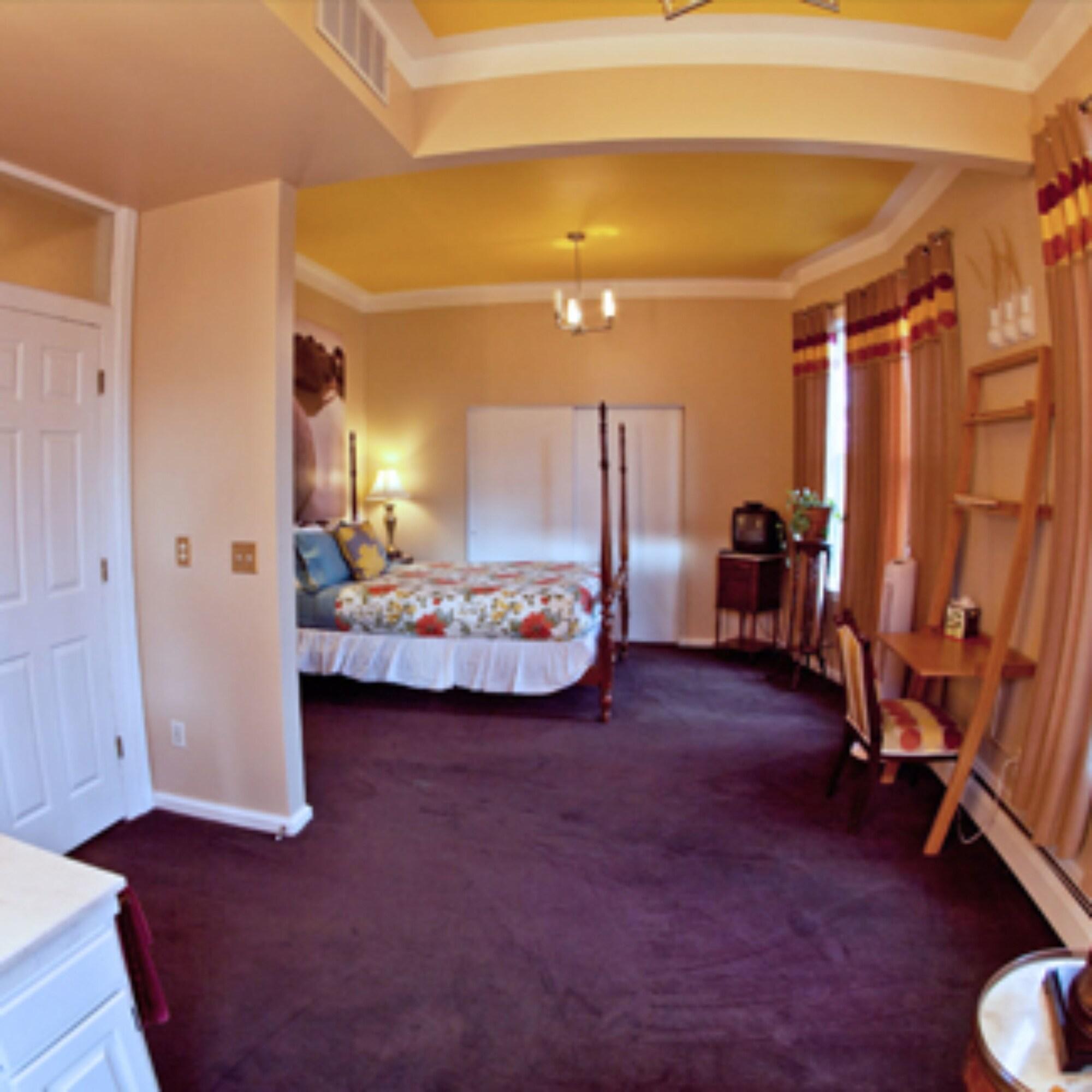Queen Anne Urban Bed & Breakfast by null