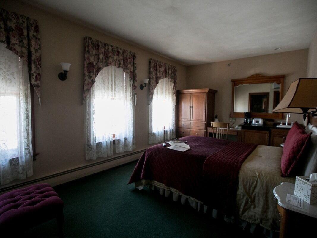 Hotel Ruby Marie by null