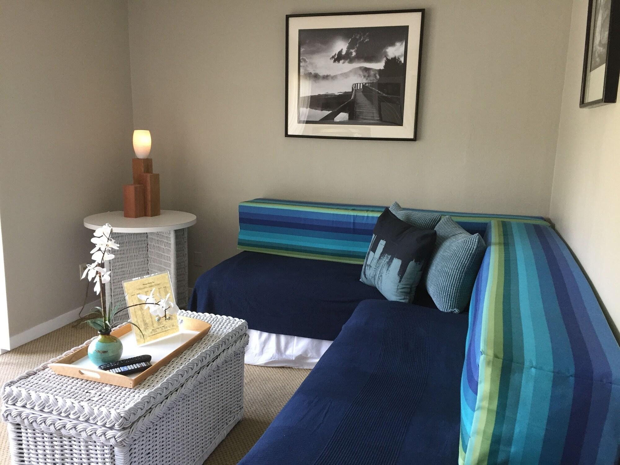 Hidden Valley Inn by null