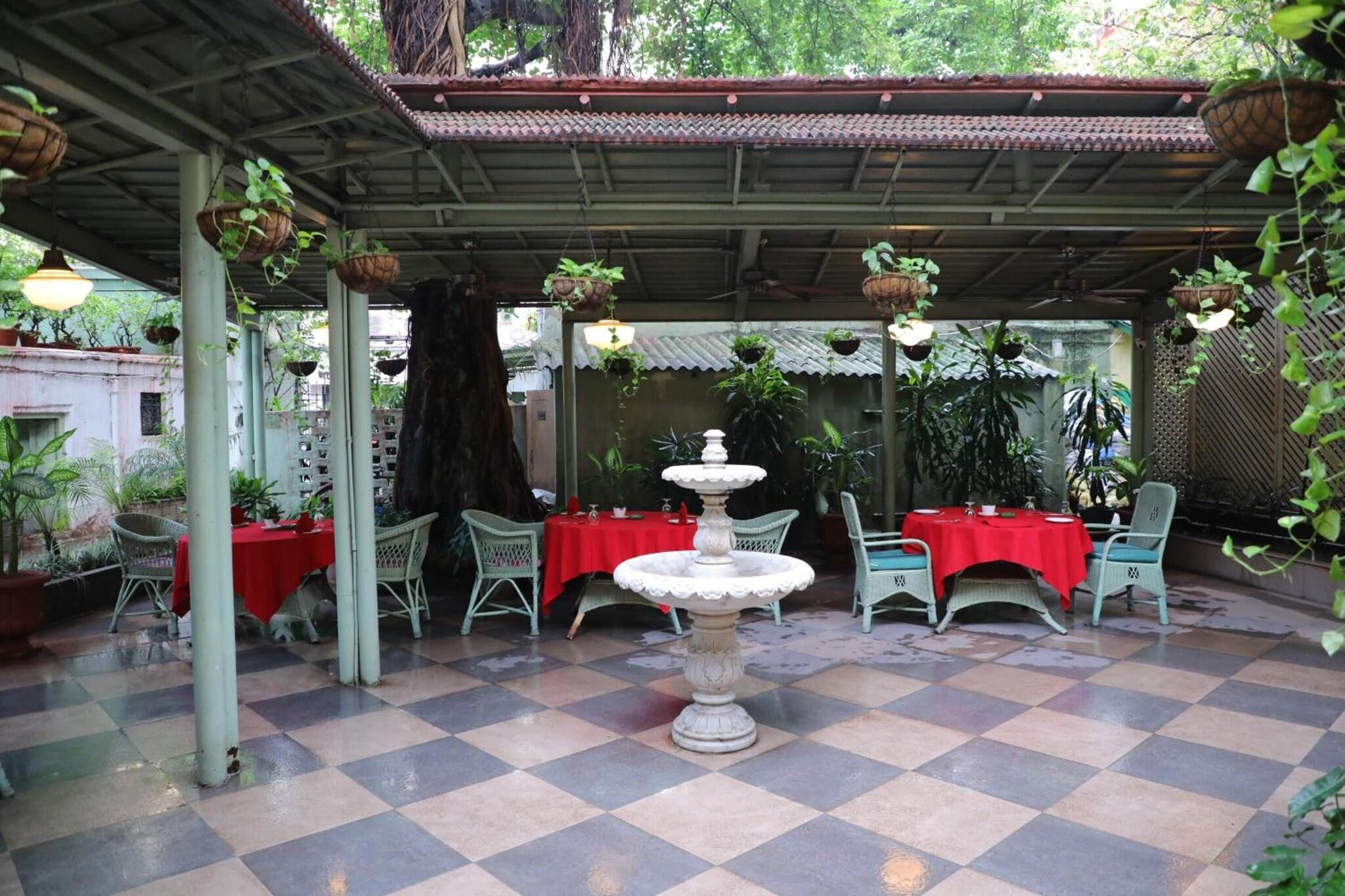 The Elgin Fairlawn - Kolkata - Heritage Hotel (Since 1783) by null