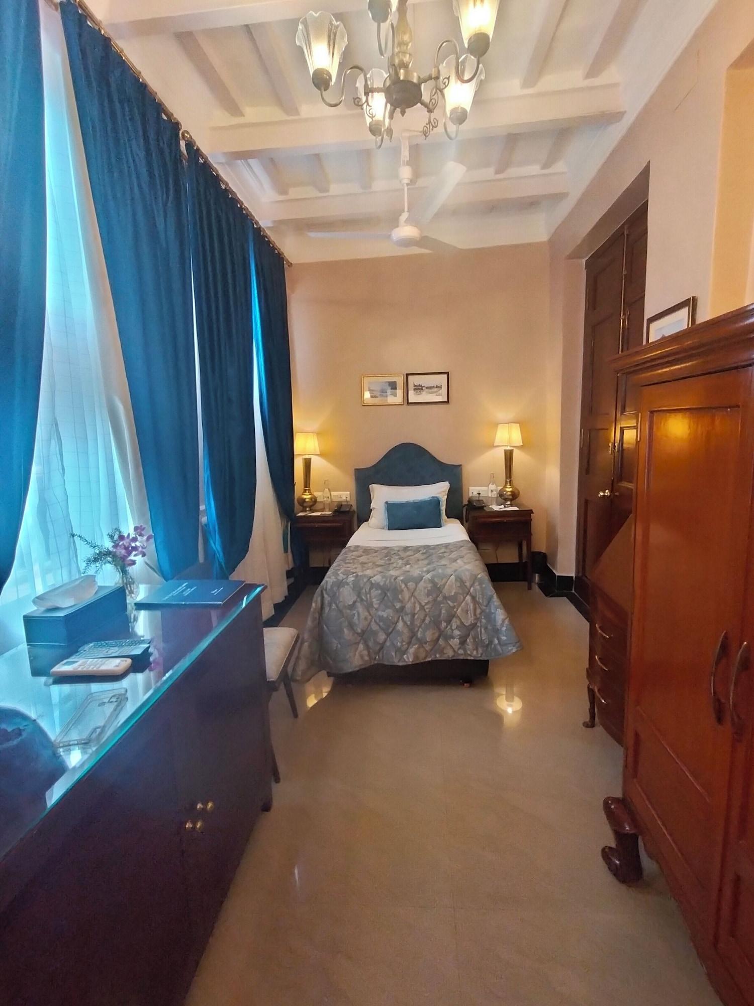 The Elgin Fairlawn - Kolkata - Heritage Hotel (Since 1783) by null