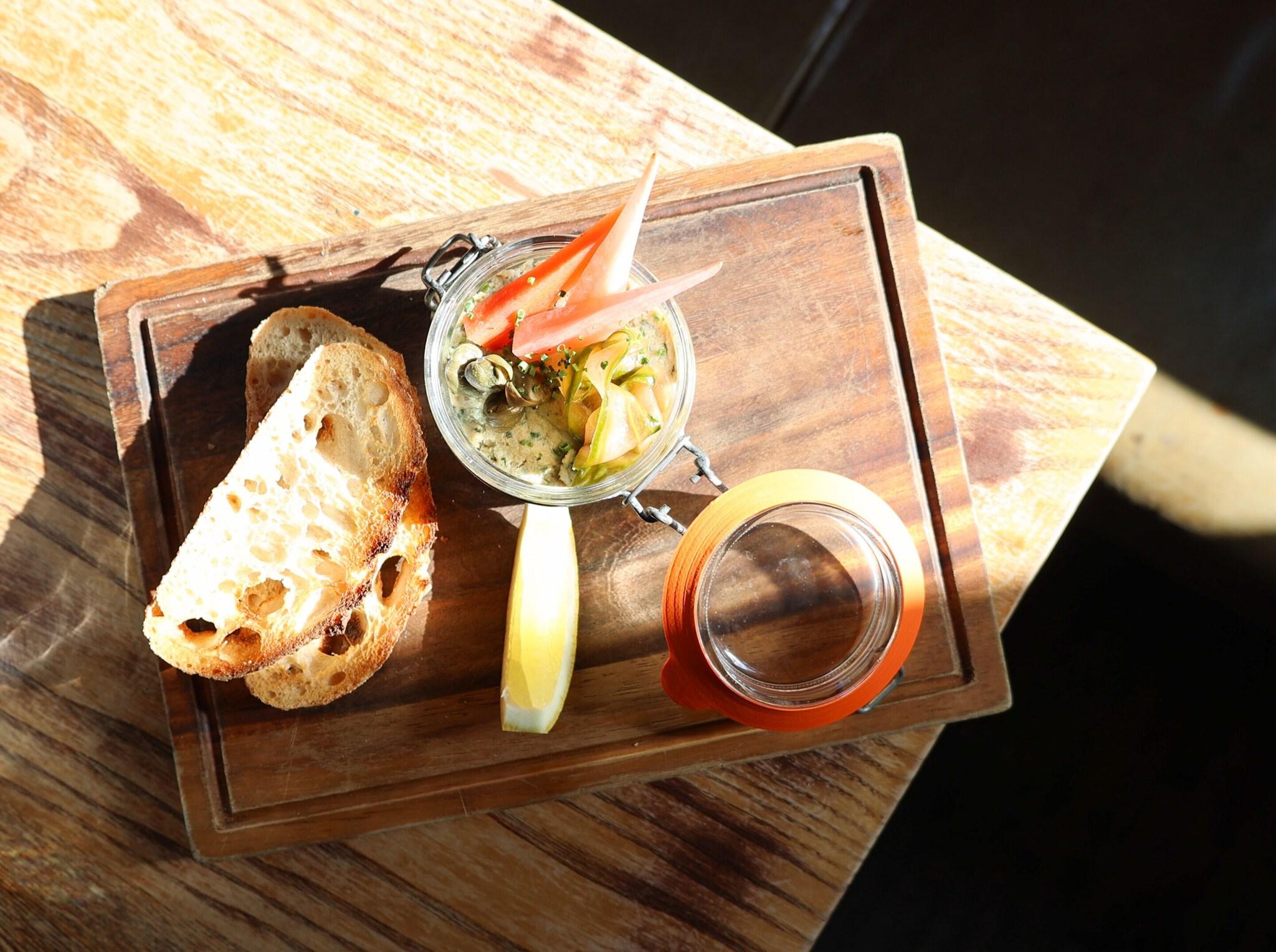 The Porterhouse Grill & Rooms by null