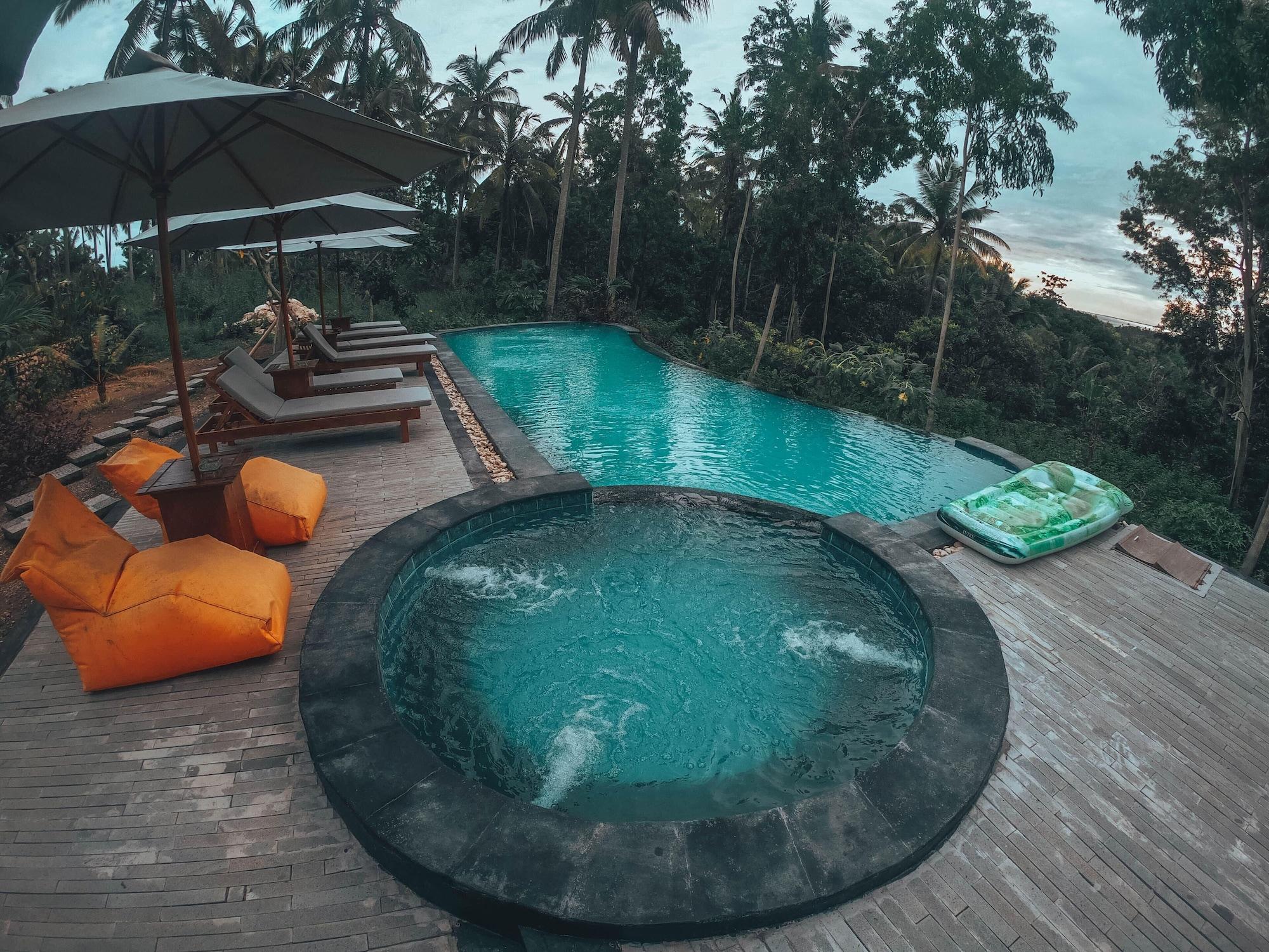 Meket Bungalows