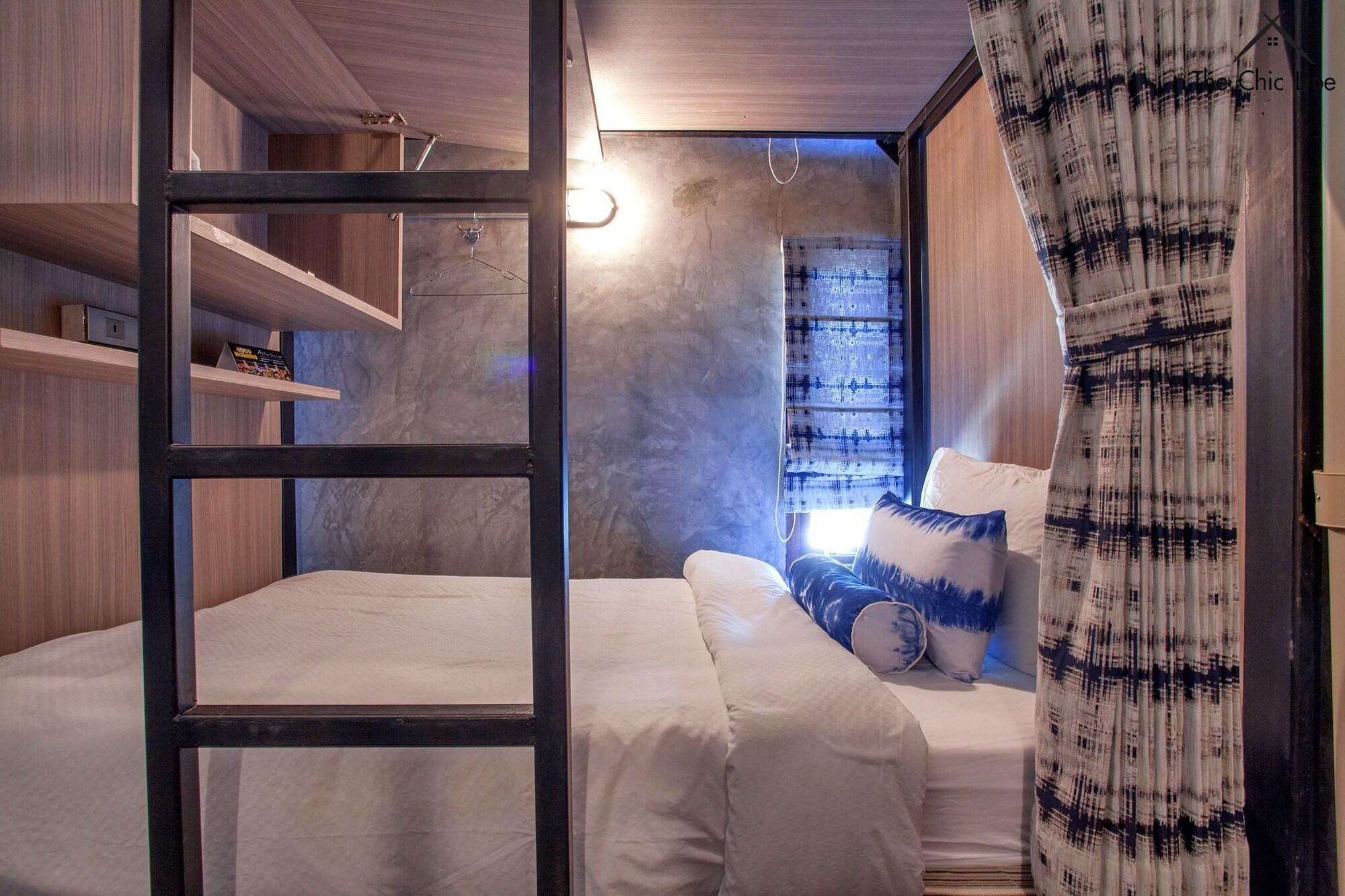 The Chic Lipe by null