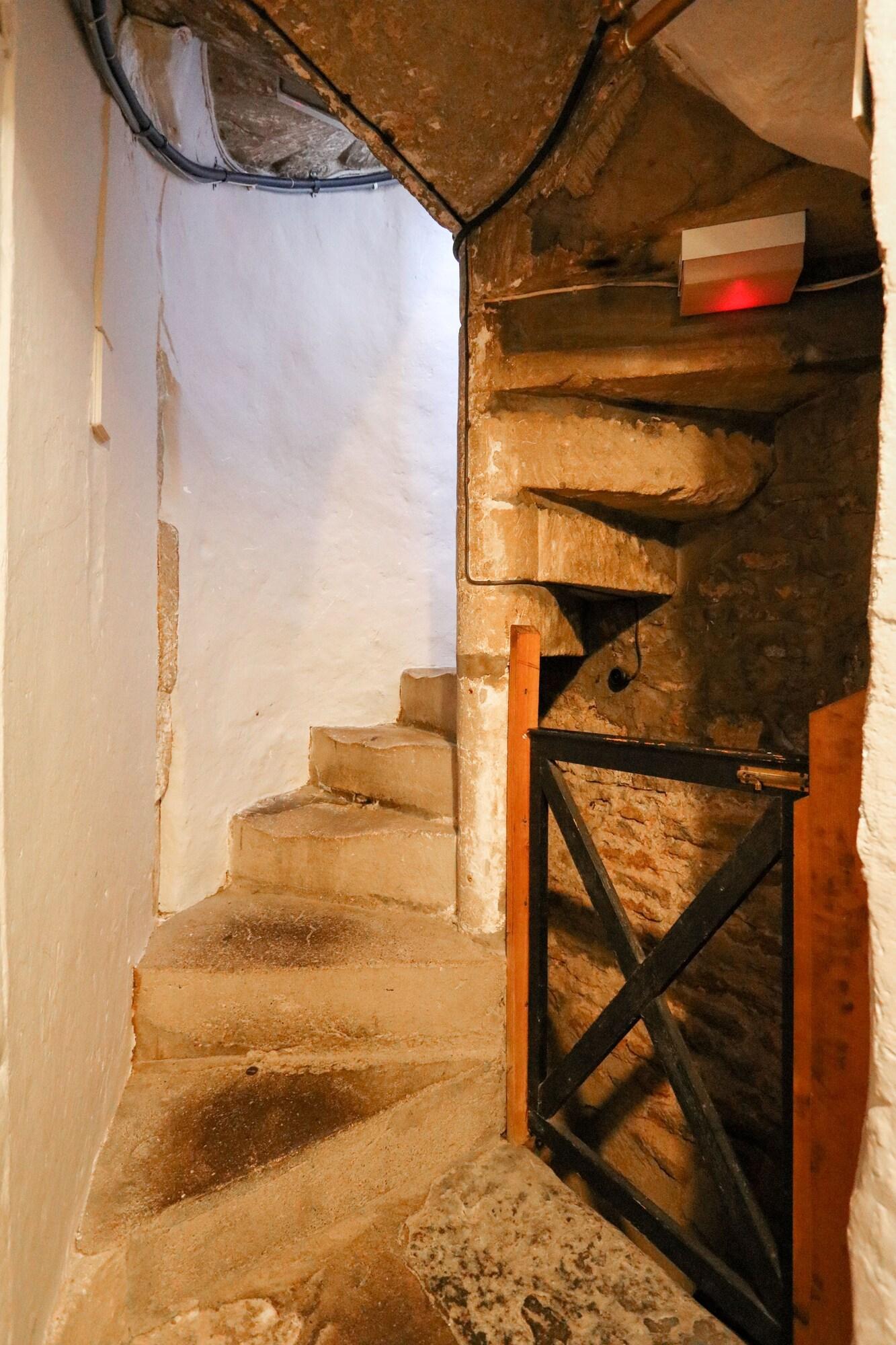 The Ancient Gatehouse Hotel by null