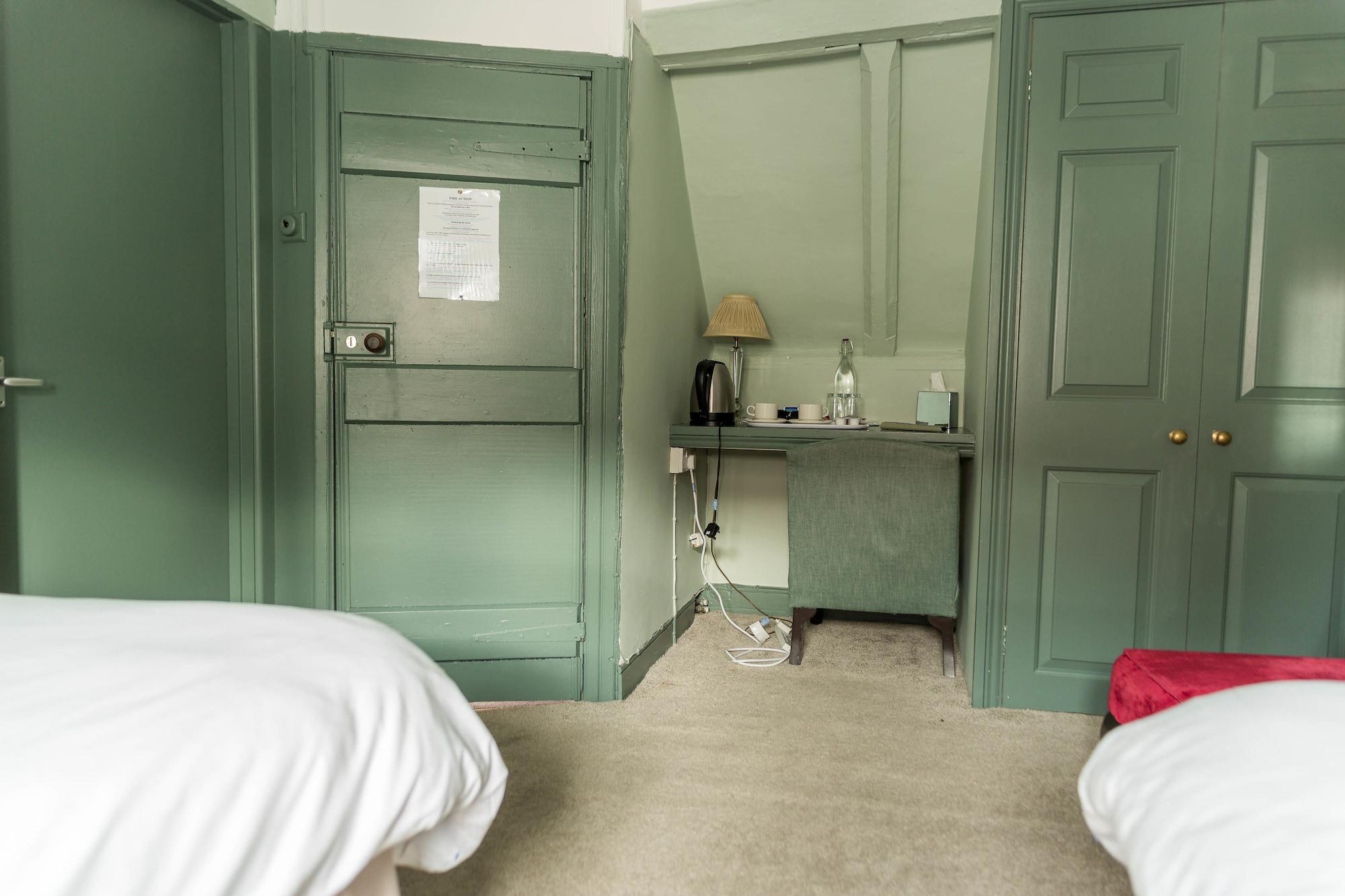 The Ancient Gatehouse Hotel by null