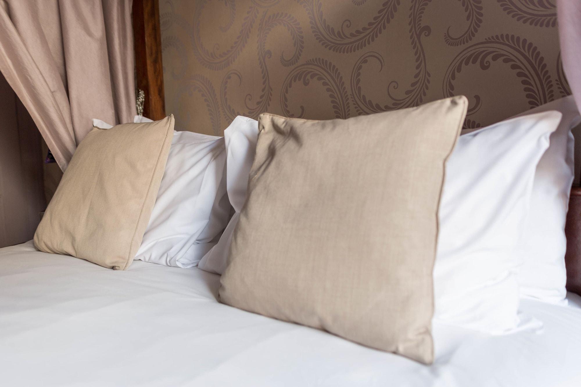 The Ancient Gatehouse Hotel by null