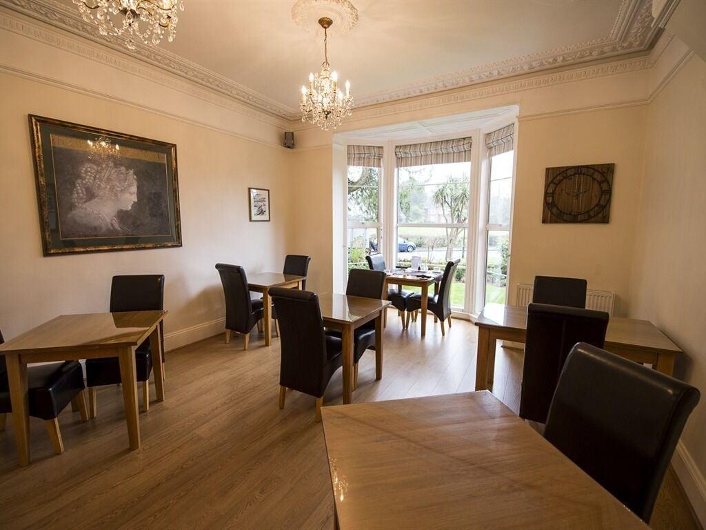 Elmdene Hotel