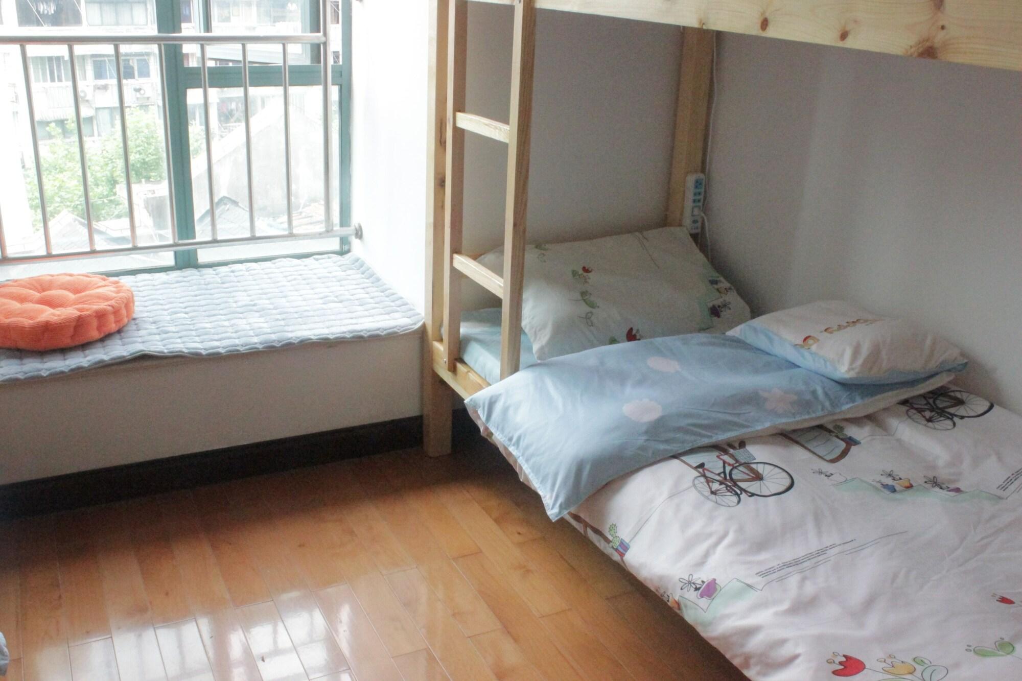 Shanghai Sky168 Youth Hostel