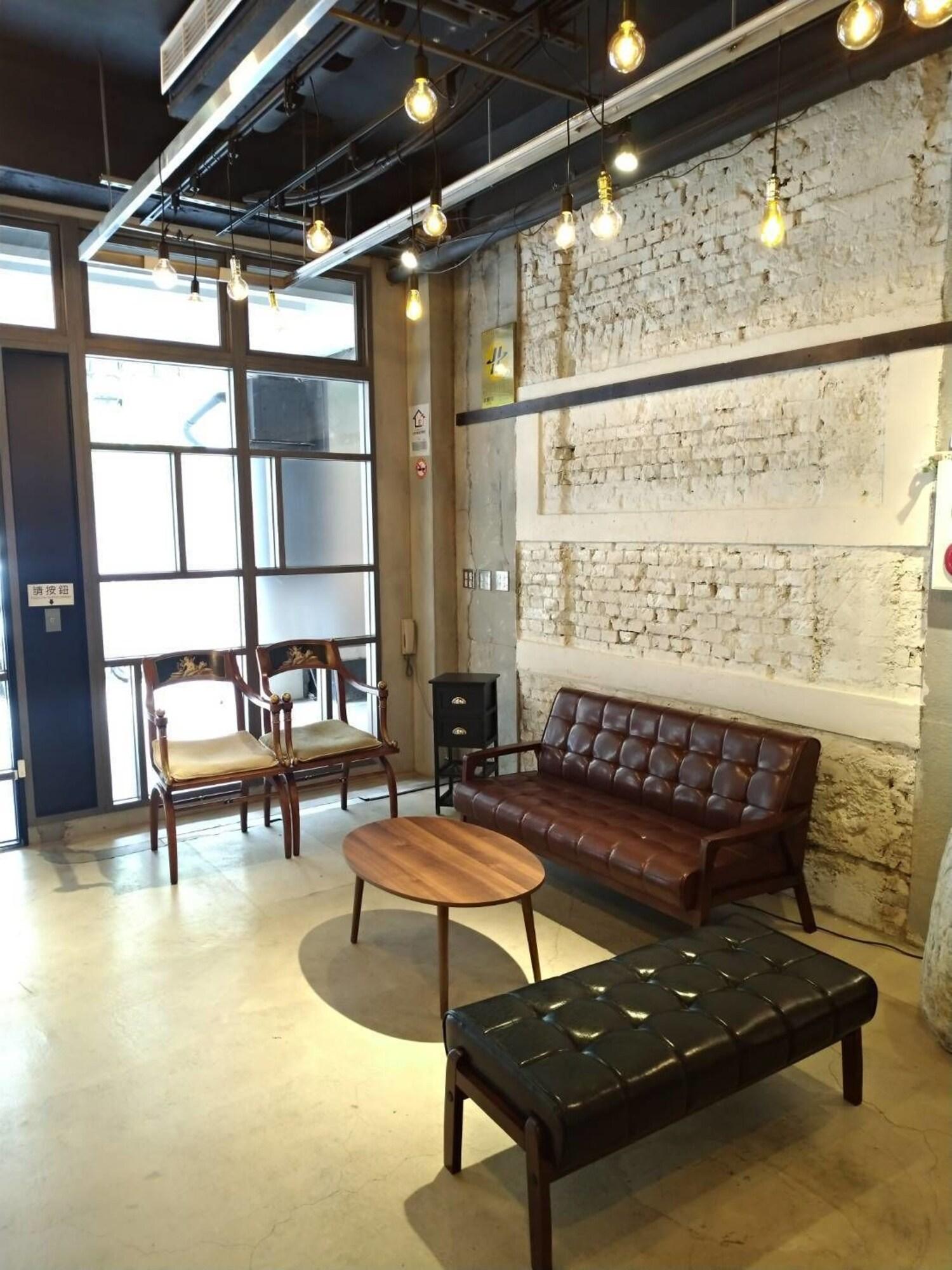 Dan Hostel