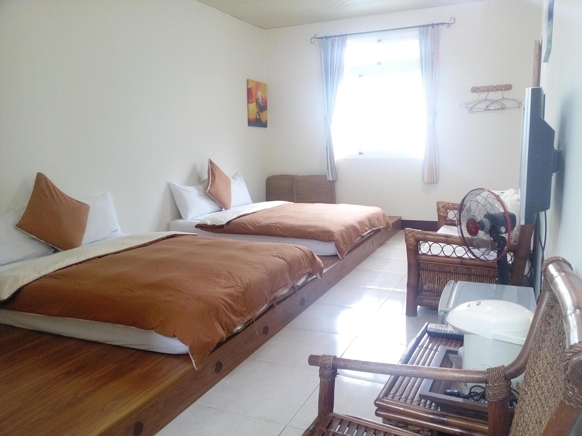 Kenting Corner B B