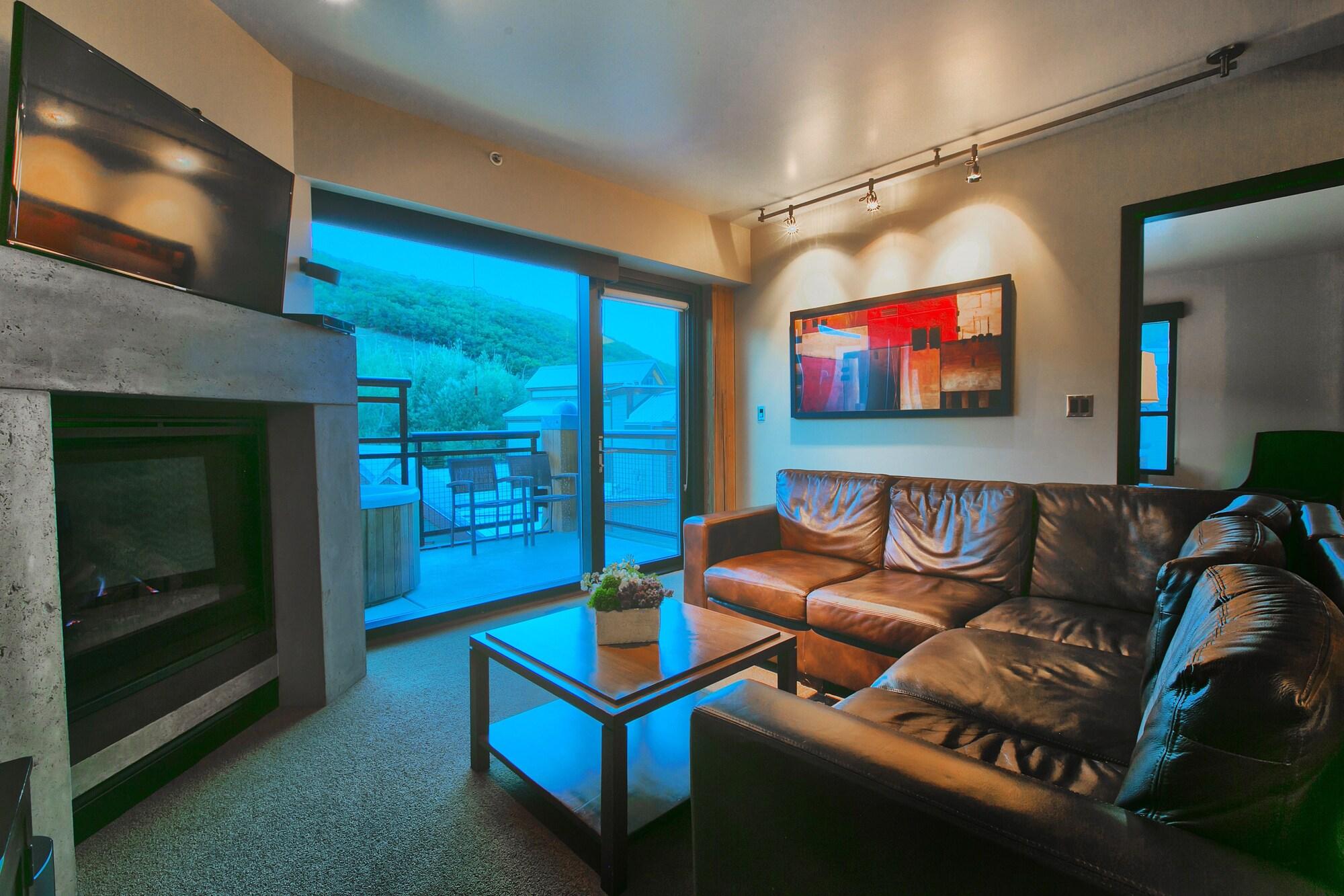 Main & SKY Park City Utah by null