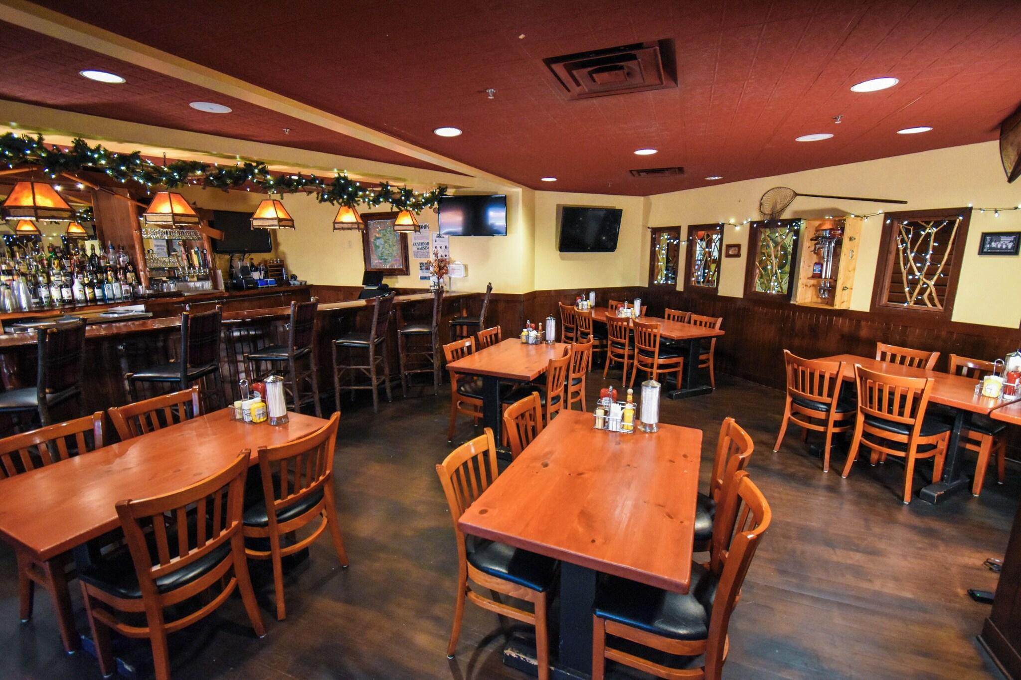 Six Flags Great Escape Lodge and Indoor Waterpar