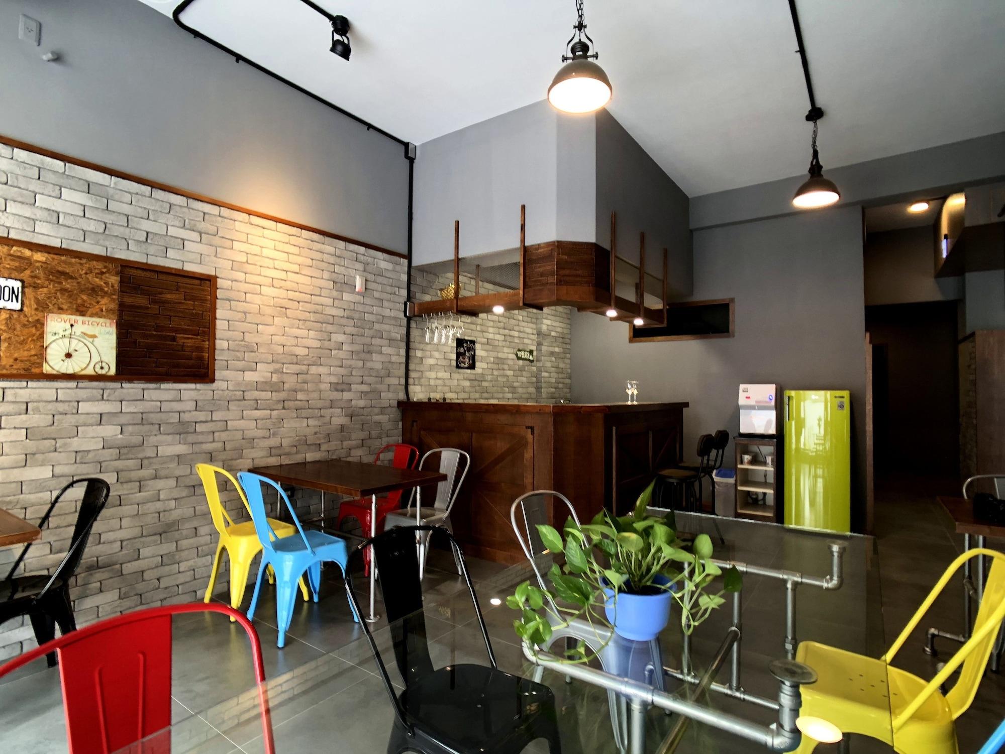 Kenting True Color Hostel