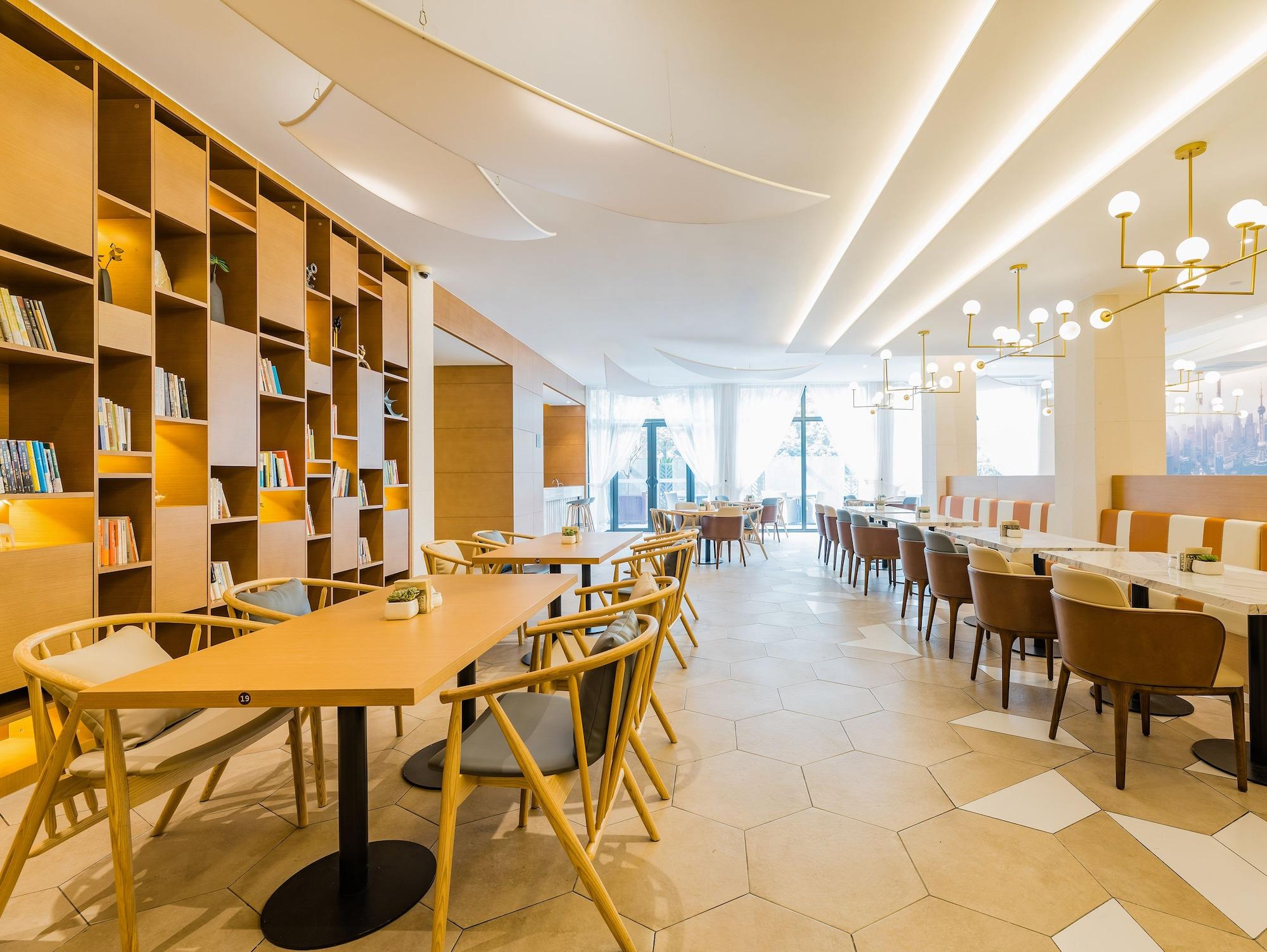 Atour Hotel Tangdao Bay Park West Coast Qingdao