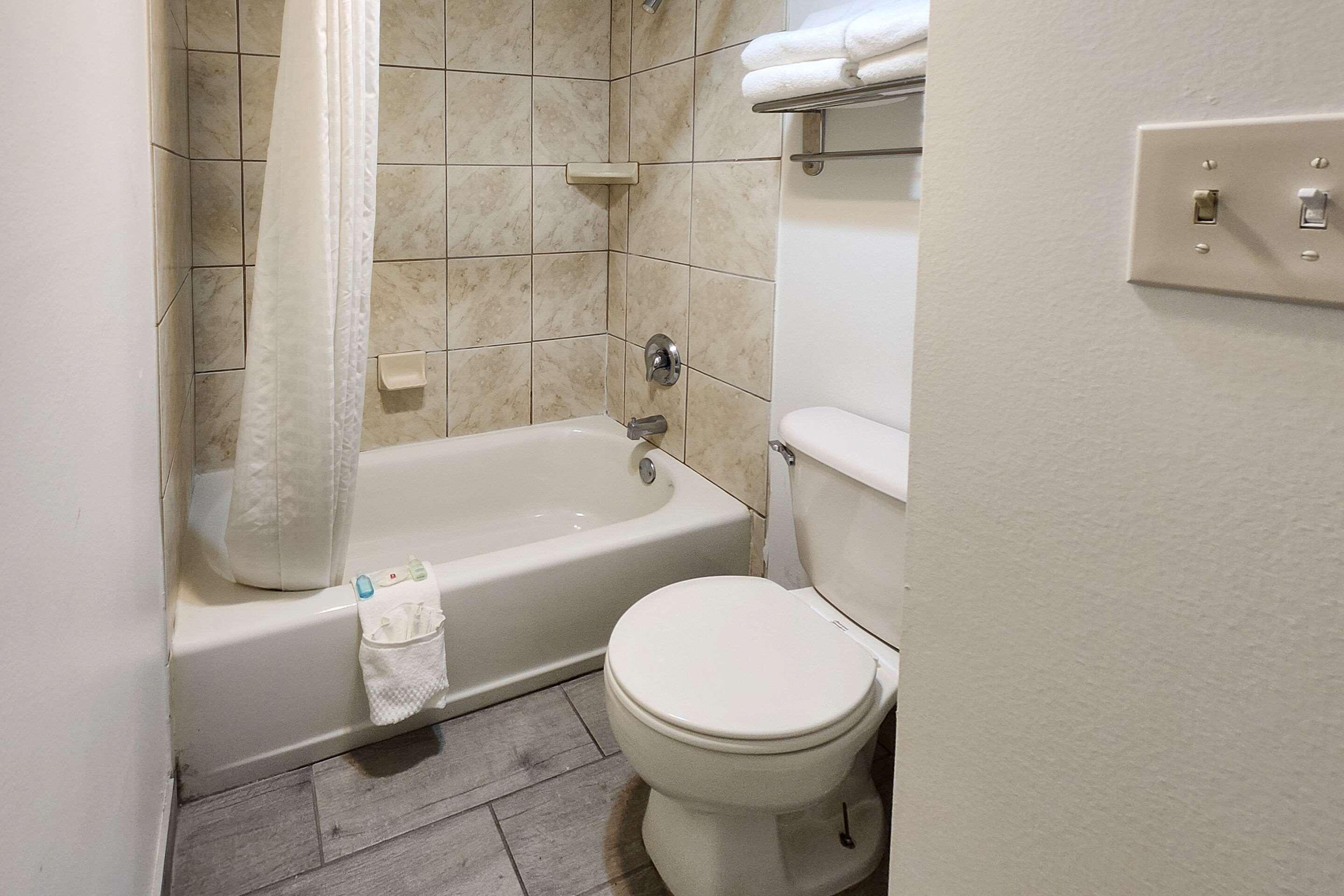 Clarion Inn Idaho Falls Riverfront by null