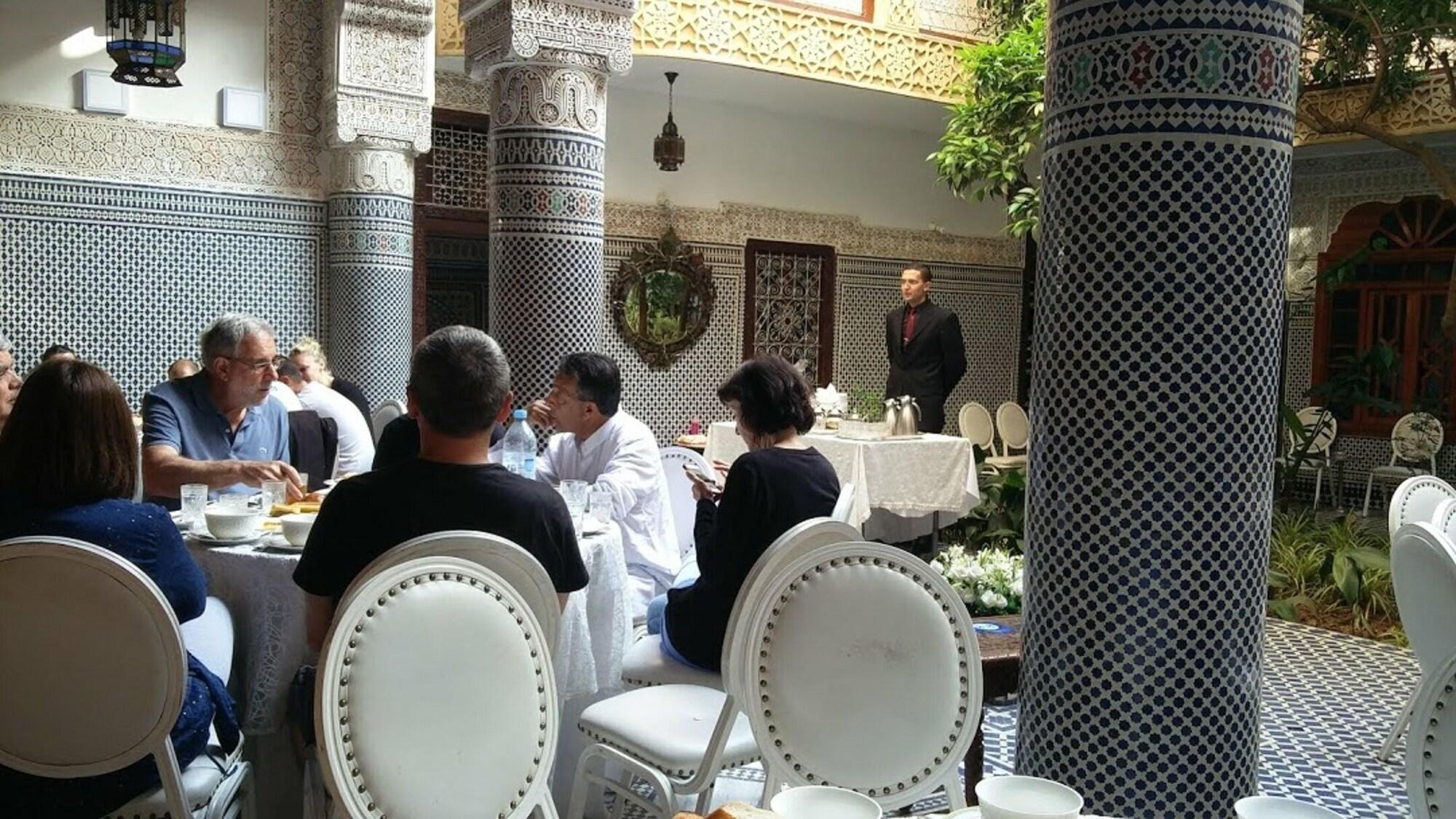 Riad Les Chrifis