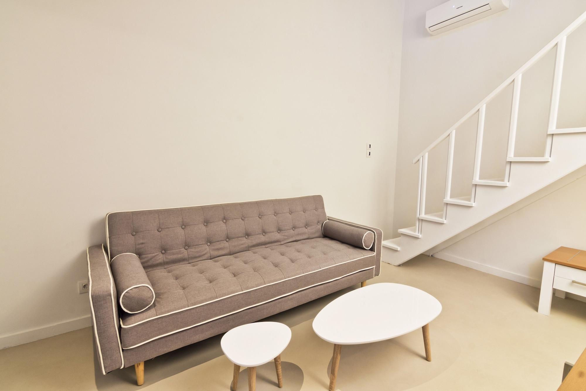 Lindos Comfy Suites by null