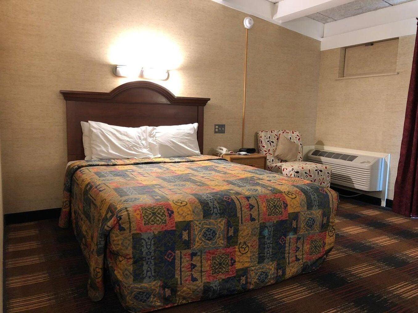 Red Carpet Inn North Syracuse