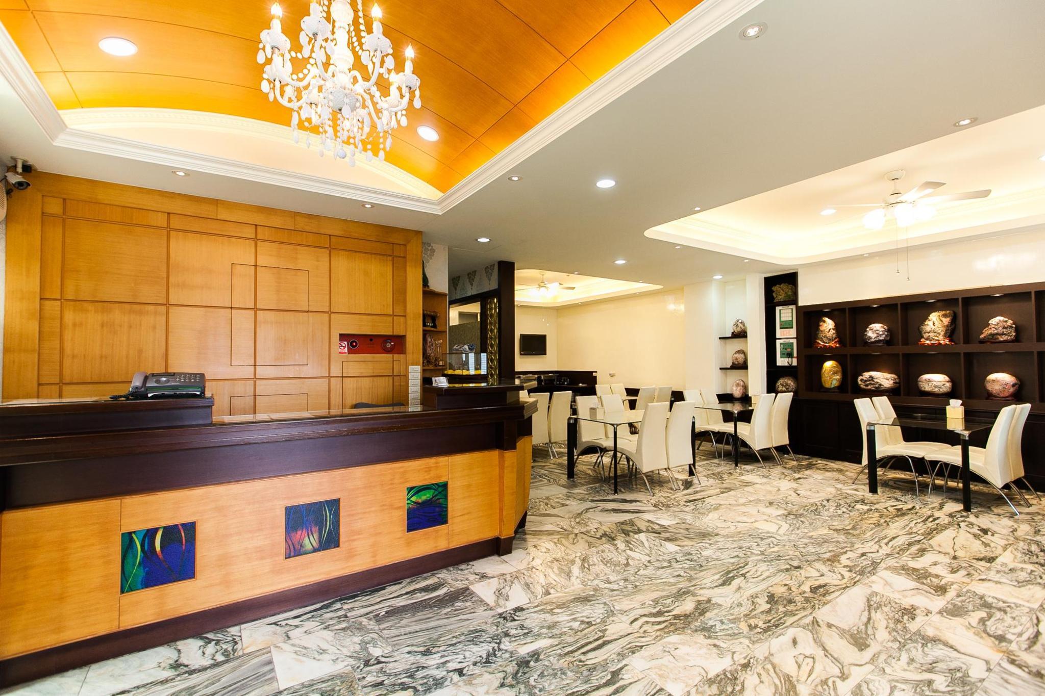 Tau Tau Chu Hotel