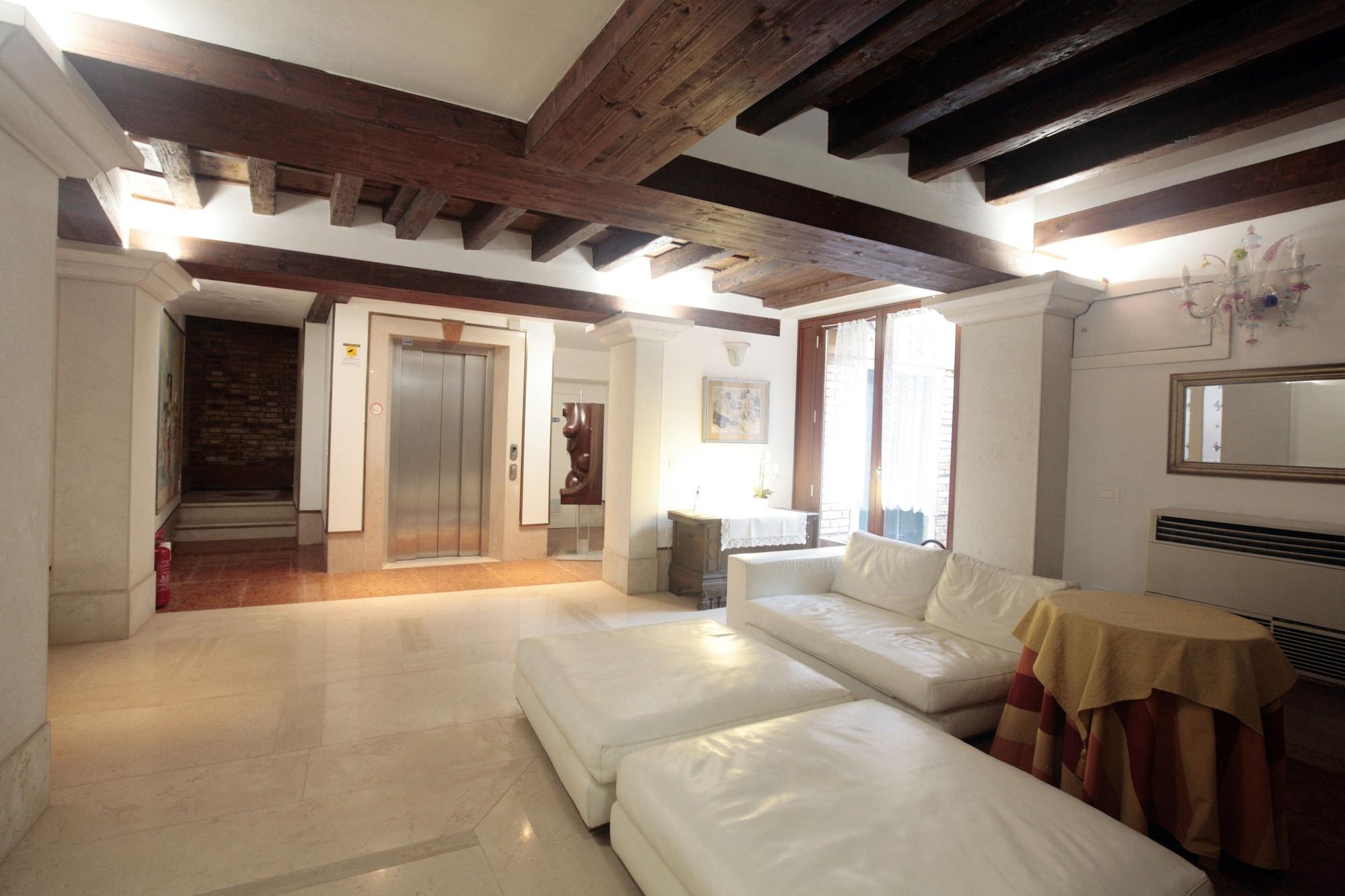 Alla Vigna Room Only - nuotrauka